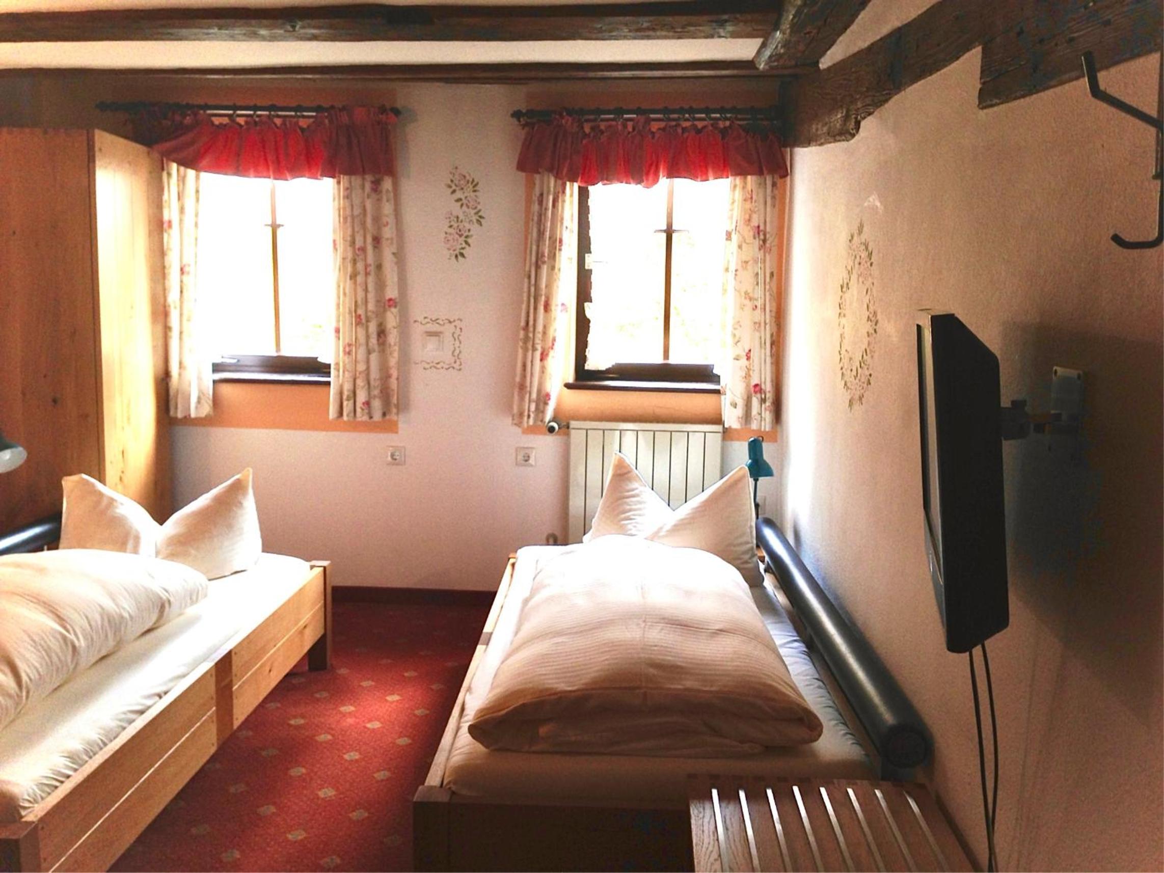 Economy Single Room