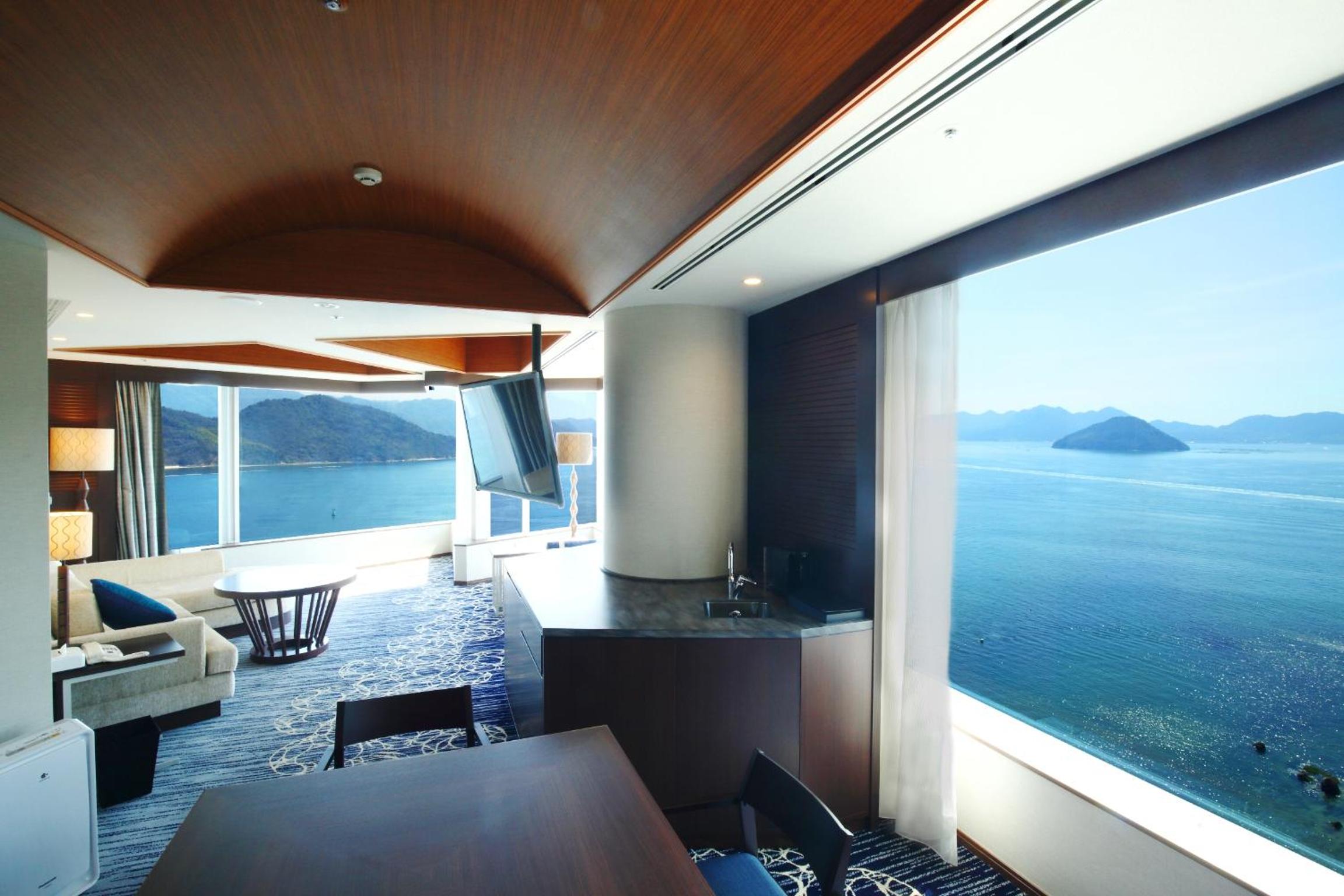 [G7 Suite] Suite Room - Non-Smoking - Photo 6