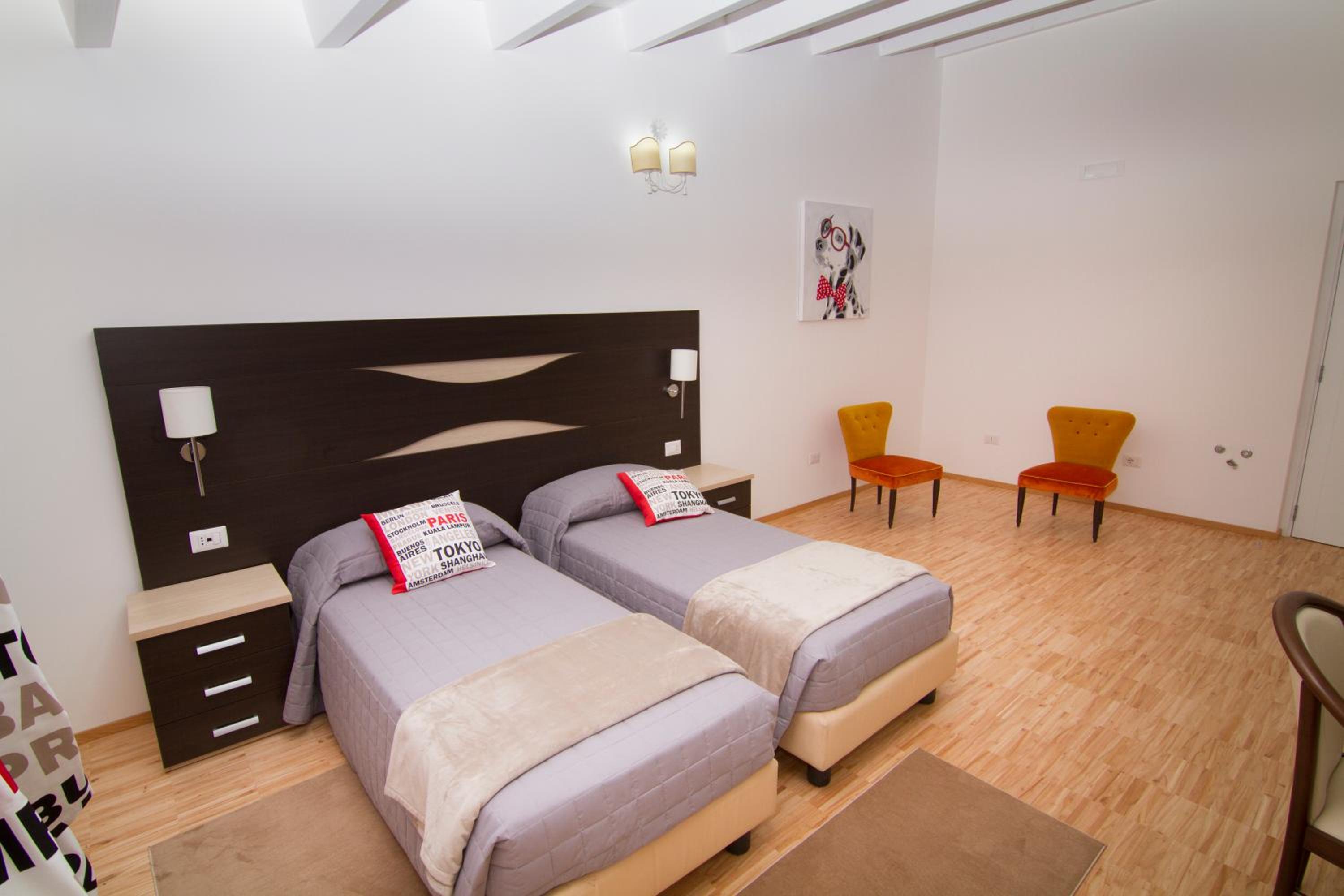 Superior Quadruple Room photo 3