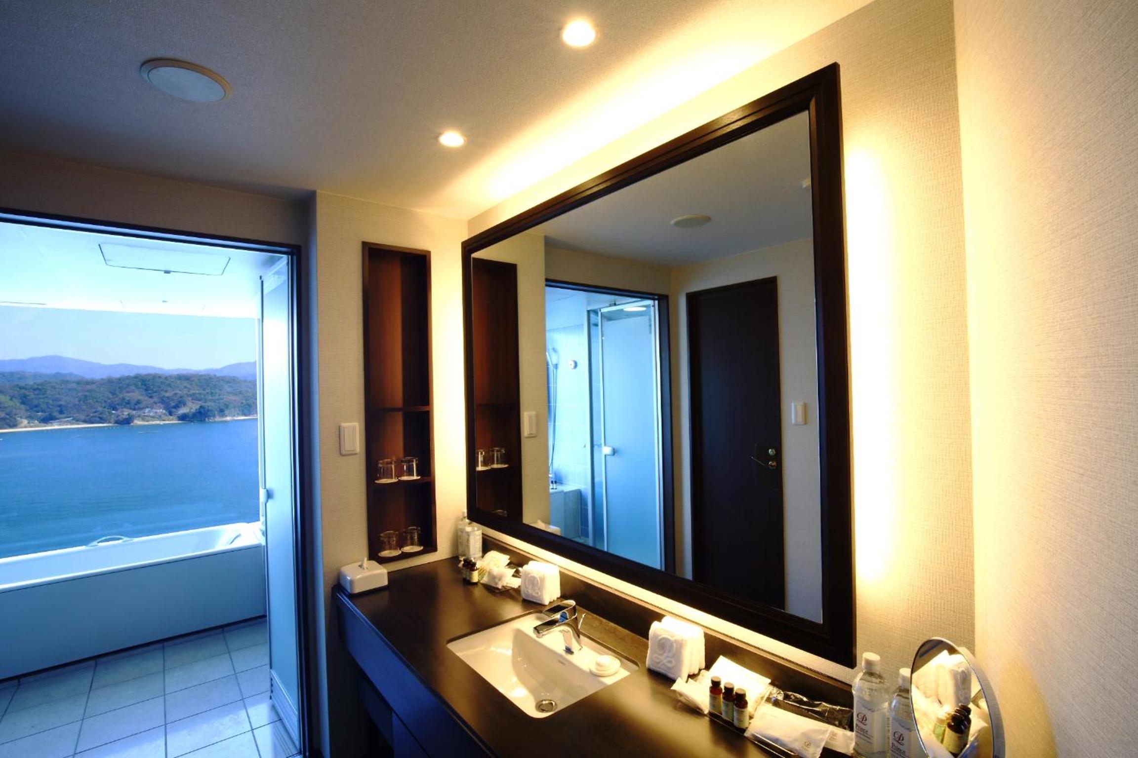 [G7 Suite] Suite Room - Non-Smoking - Photo 3