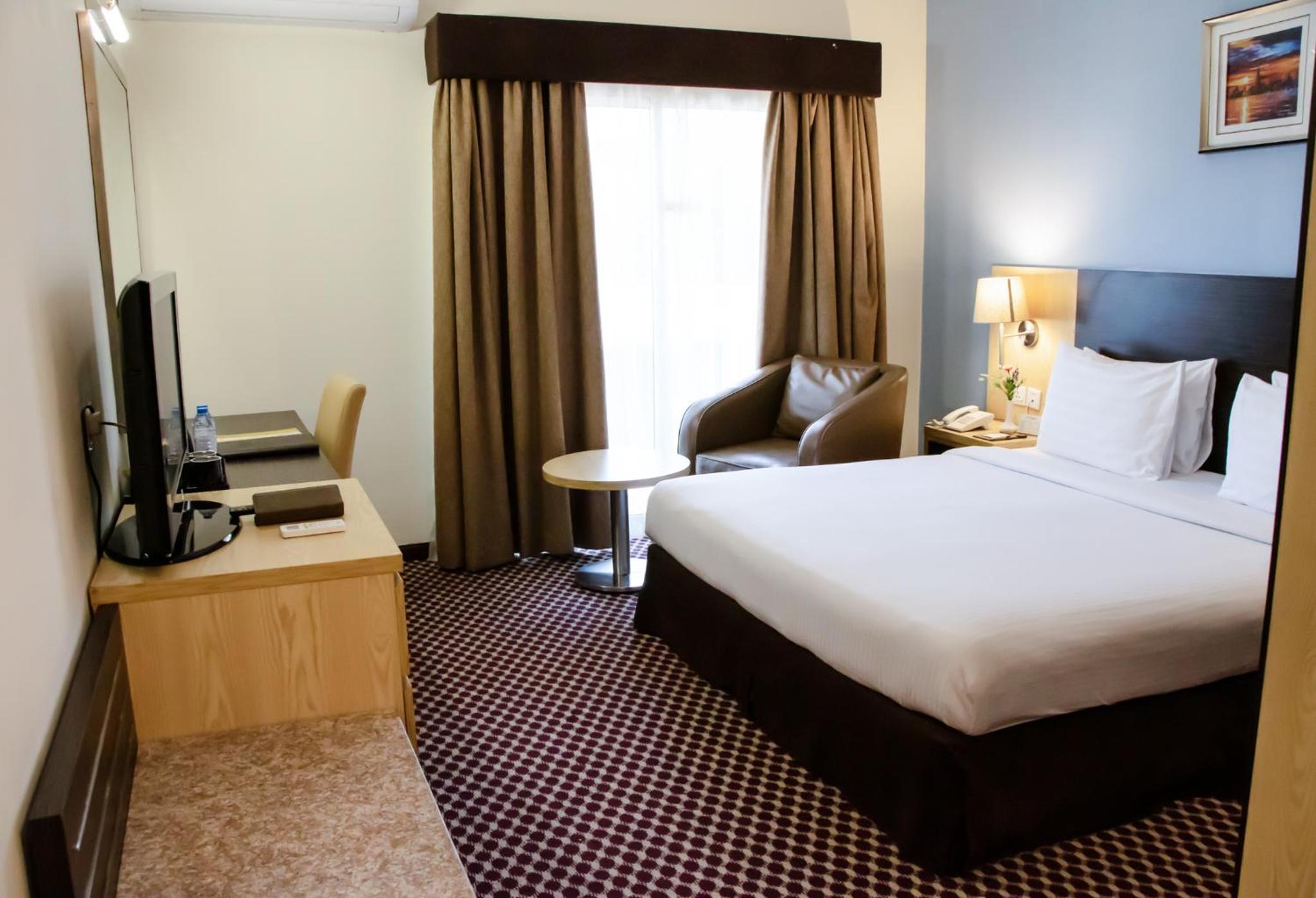 Deluxe Double or Twin Room photo 1