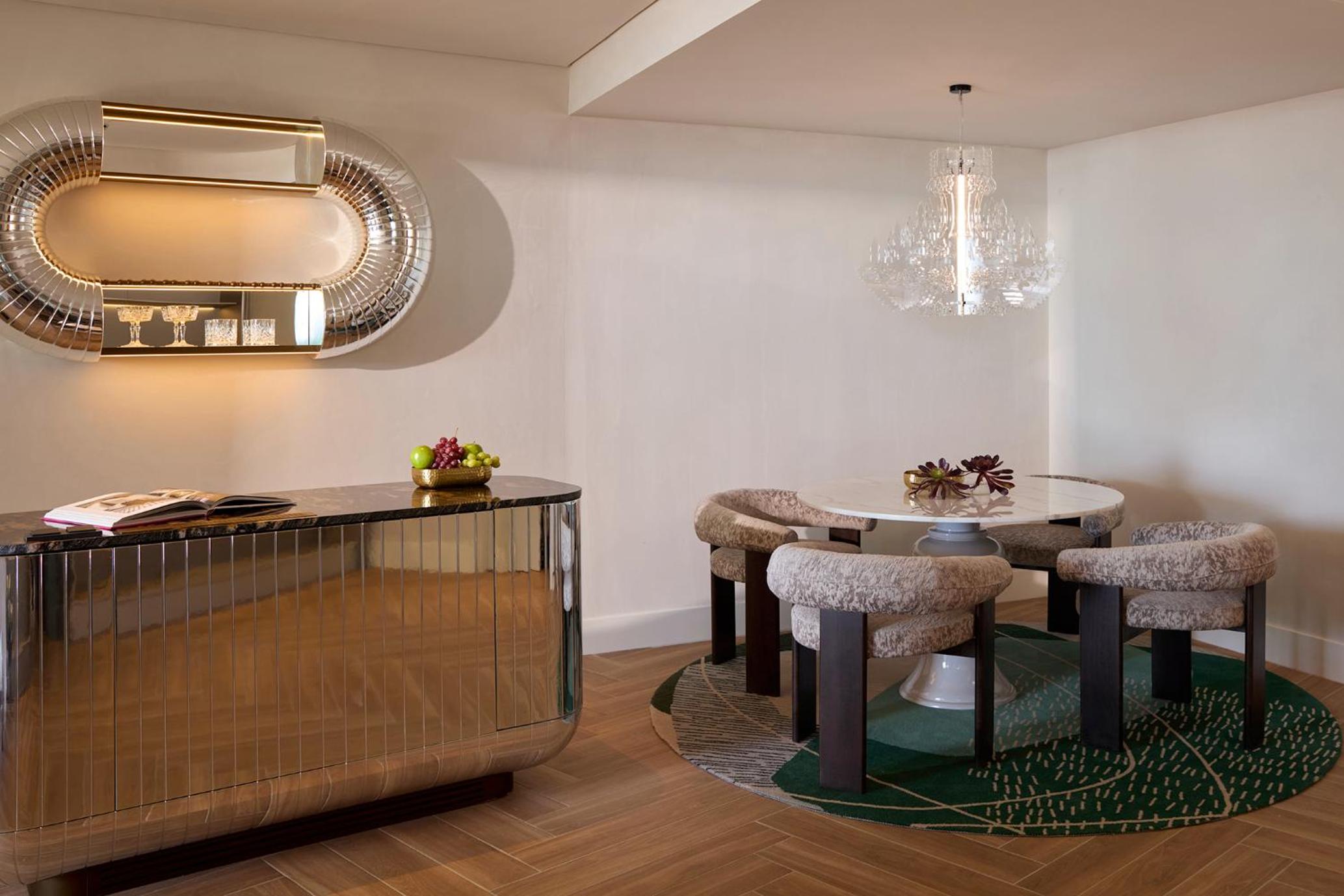 Luxuriate Suite with Marina View photo 3
