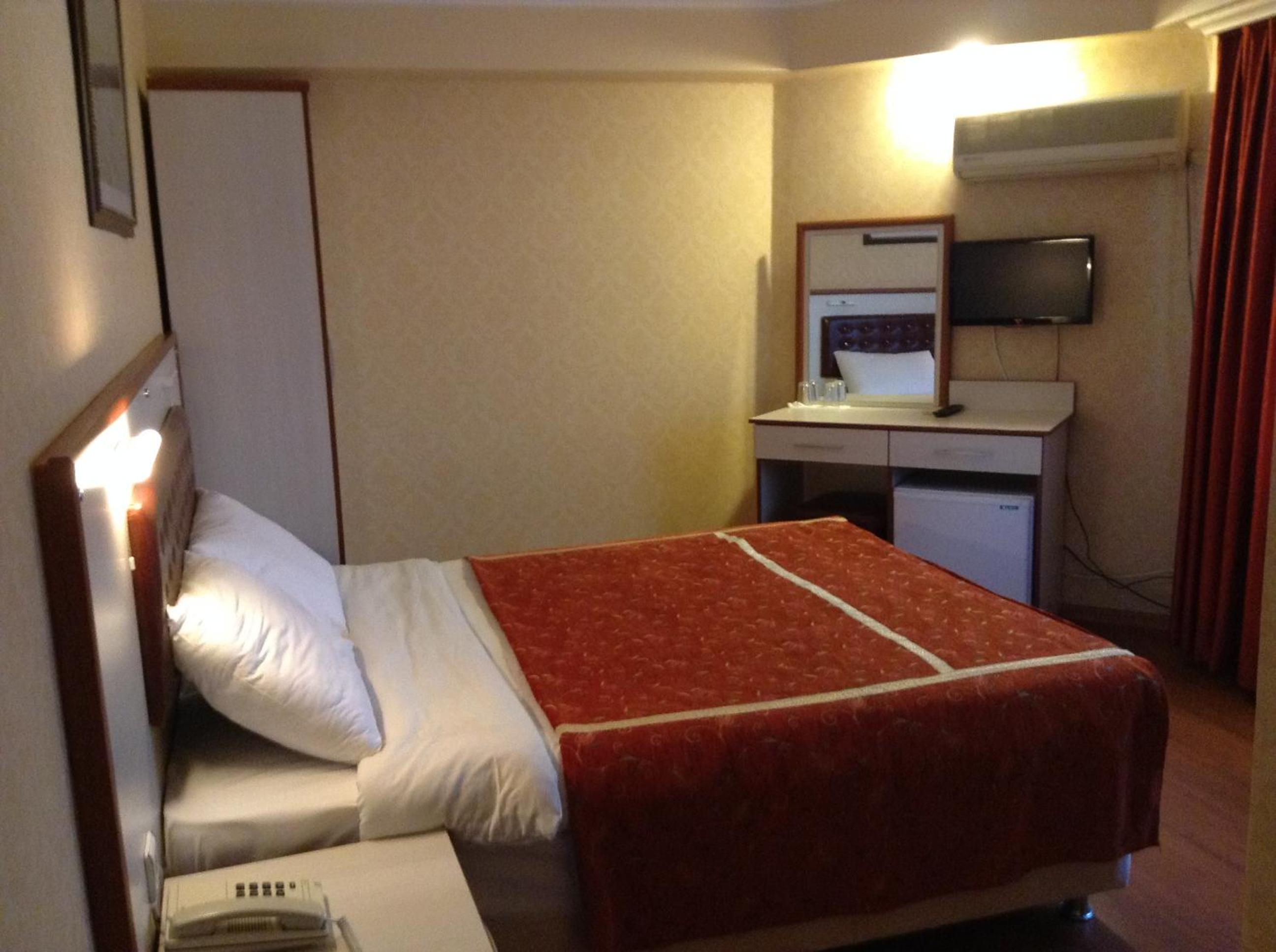 Single Room photo 2
