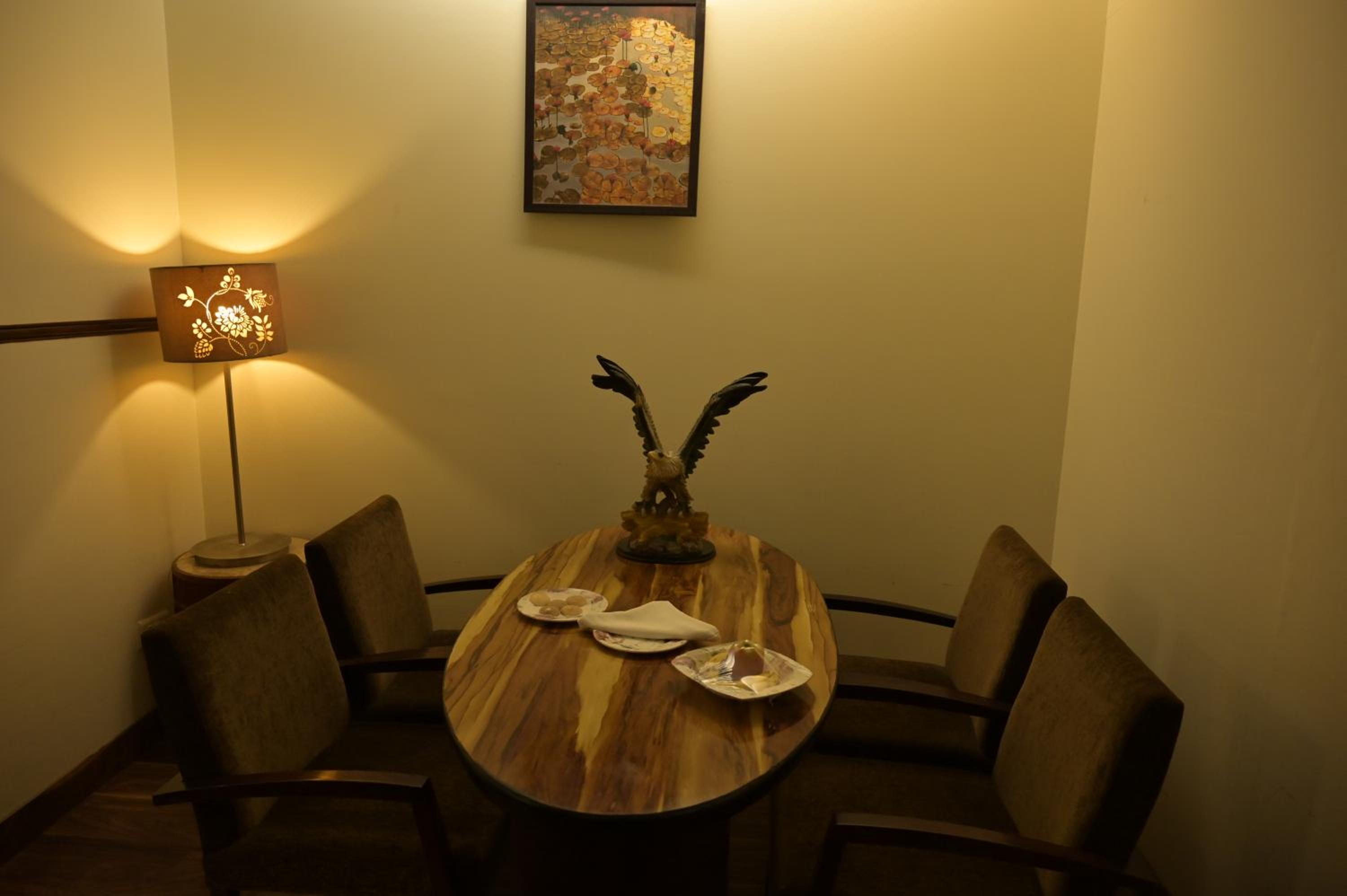 Suite - Photo 3