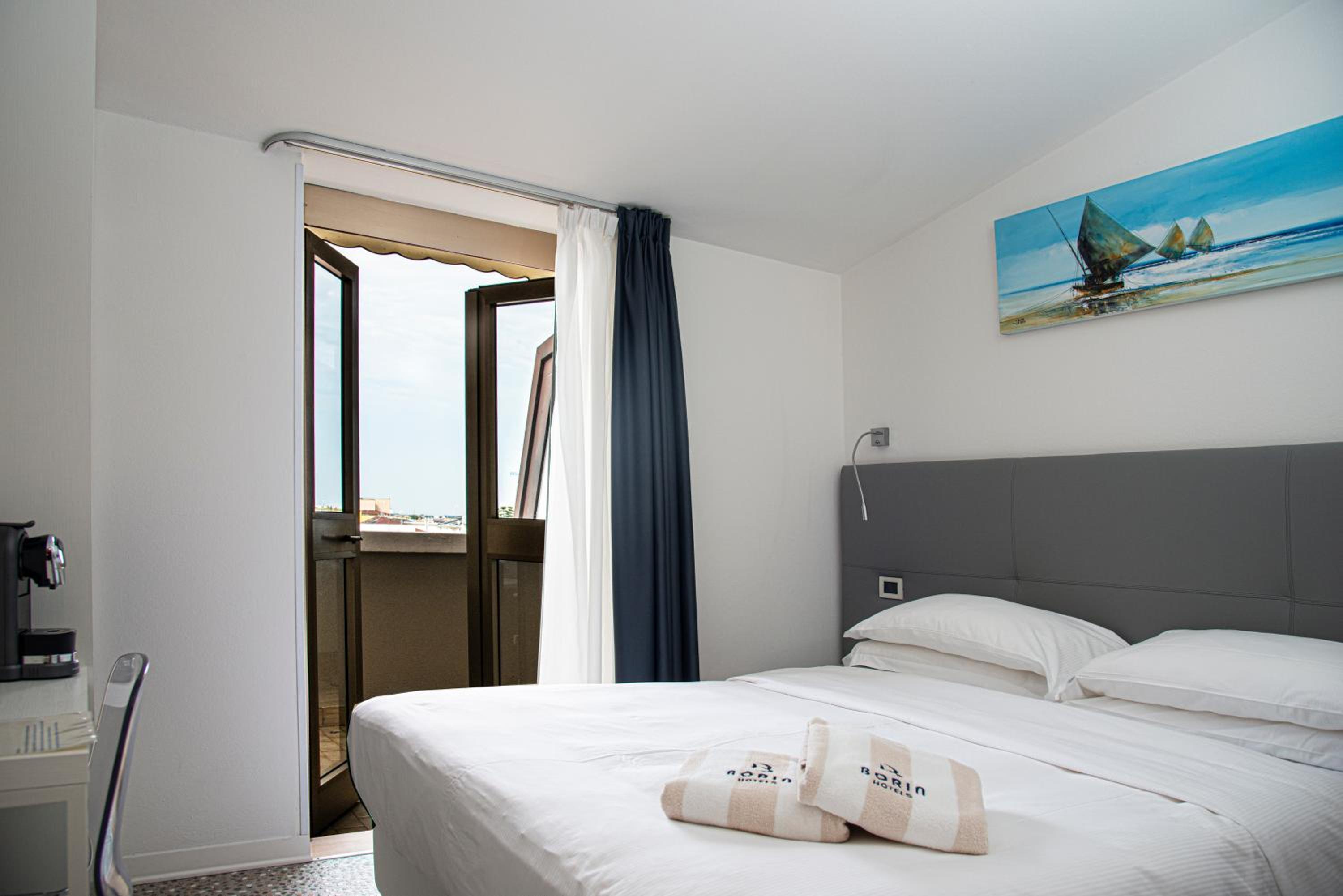 Small Double or Twin Room