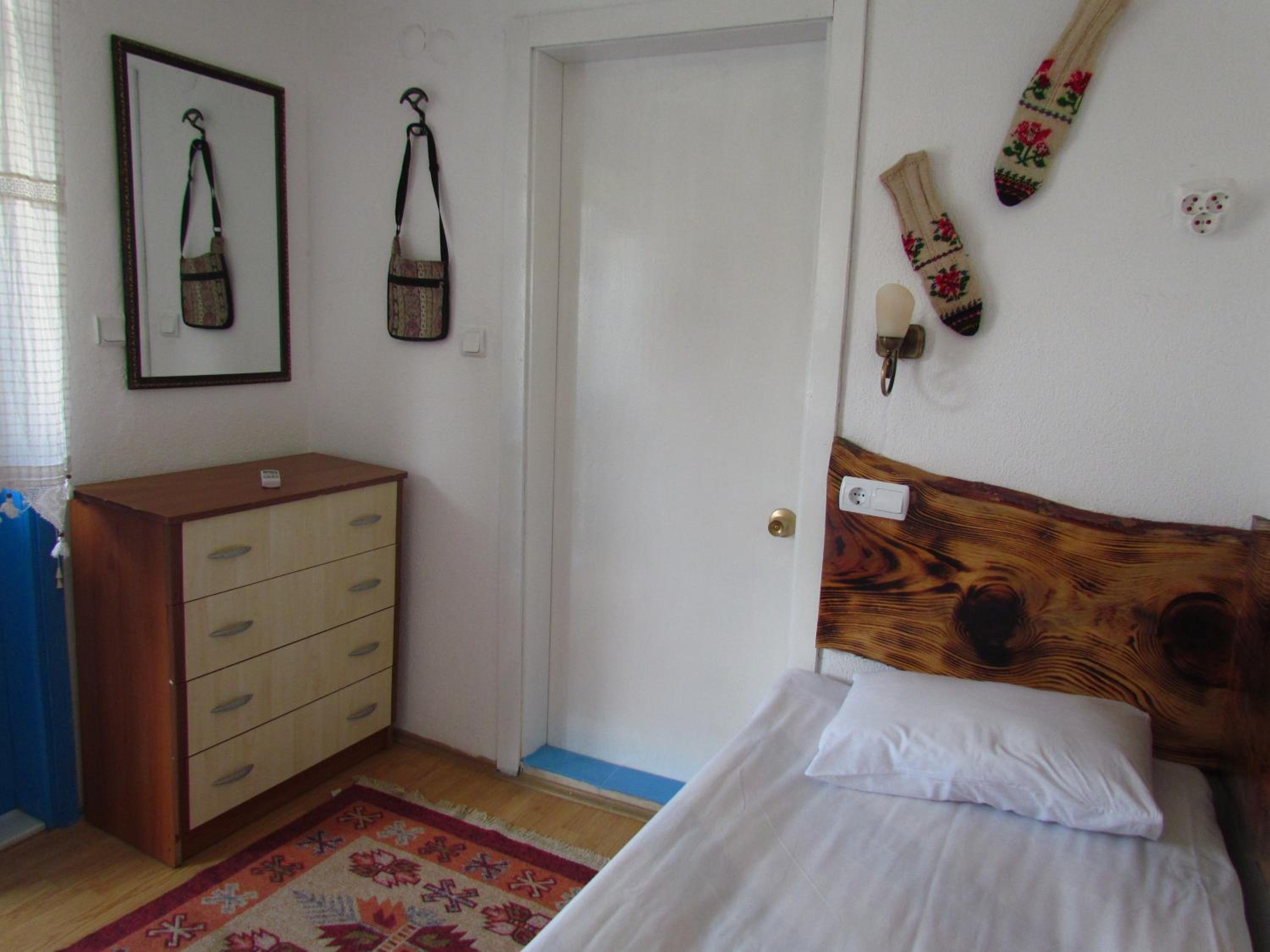 Economy Double or Twin Room - Photo 2