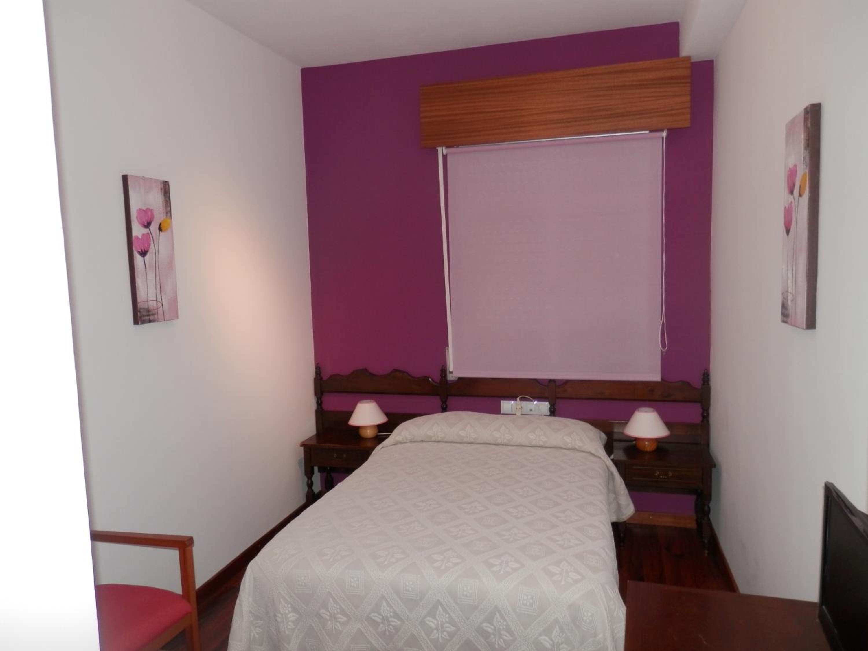 Single Room photo 3