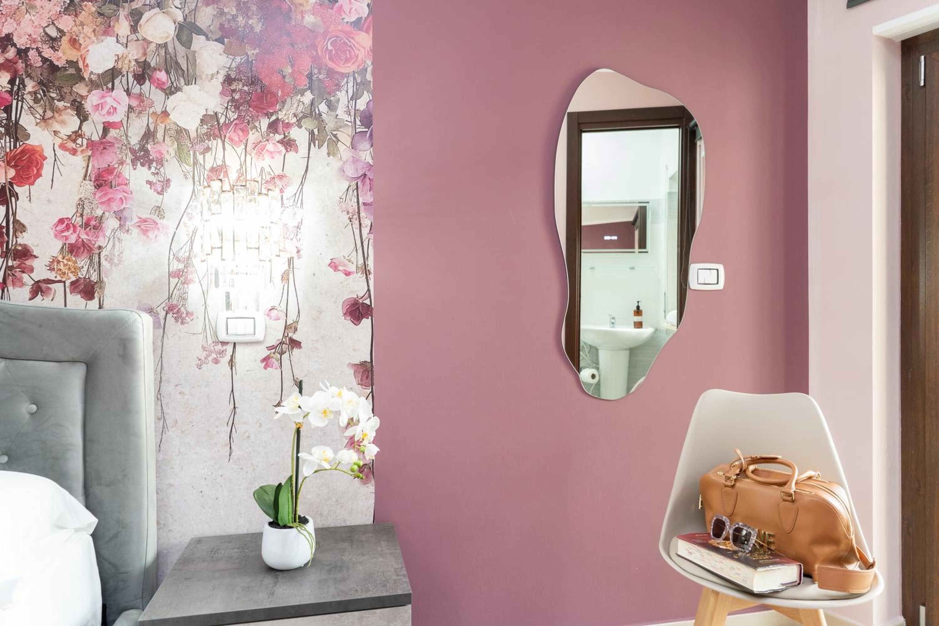 Superior Queen Room - Photo 12