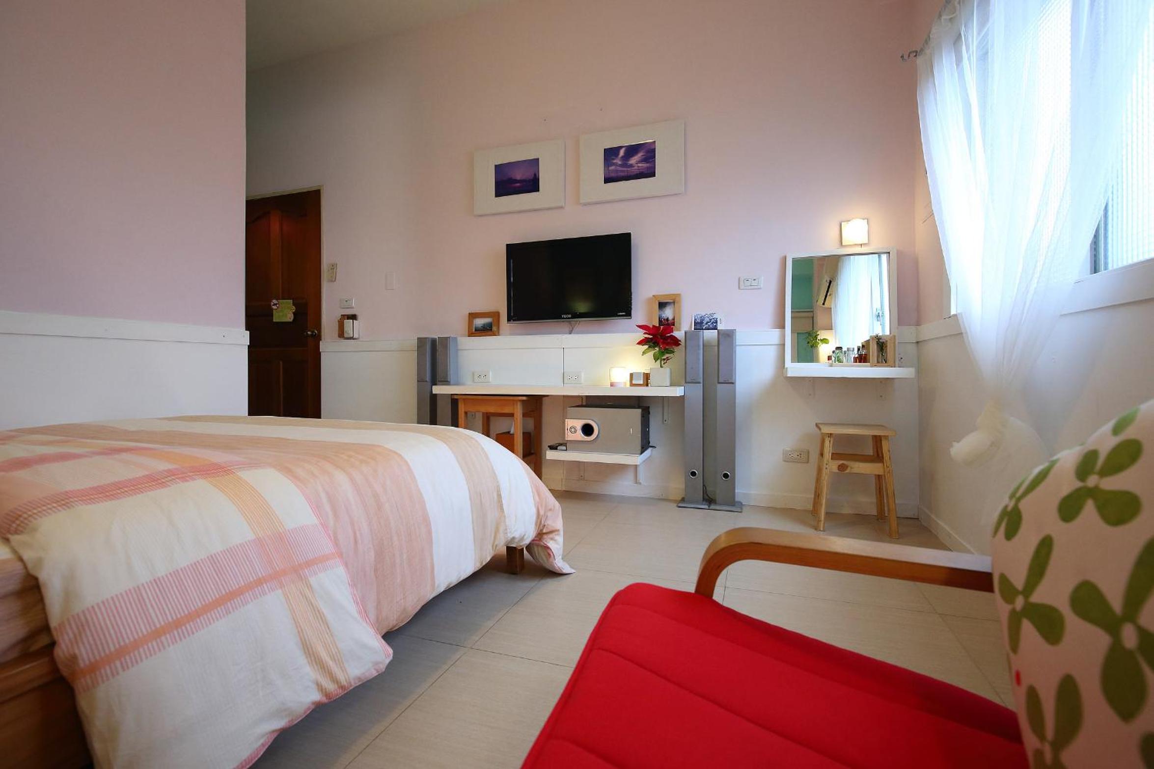 Double Room - Photo 8