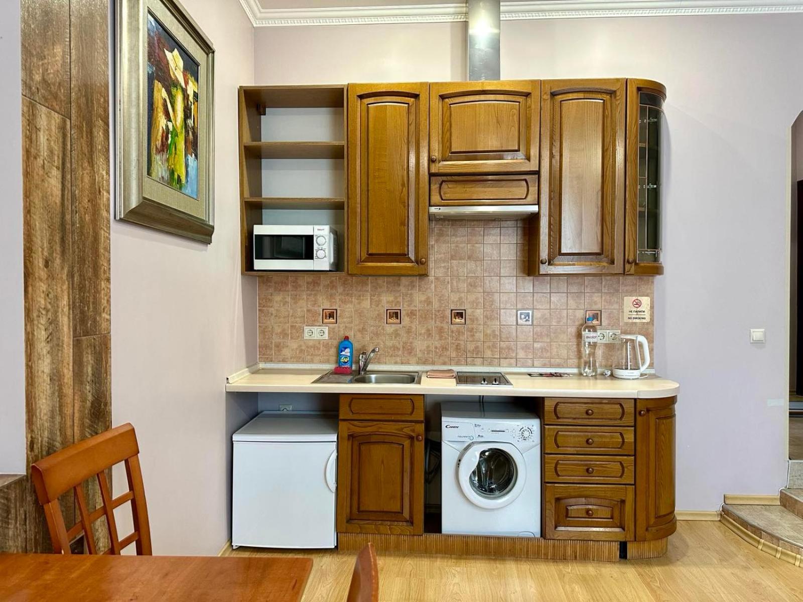 Studio Apartment photo 3