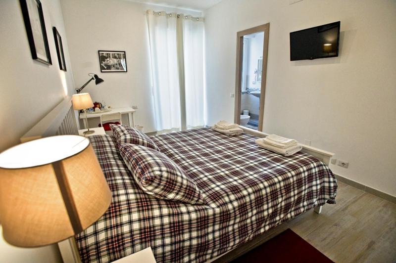 Double Room with Private Bathroom photo 3