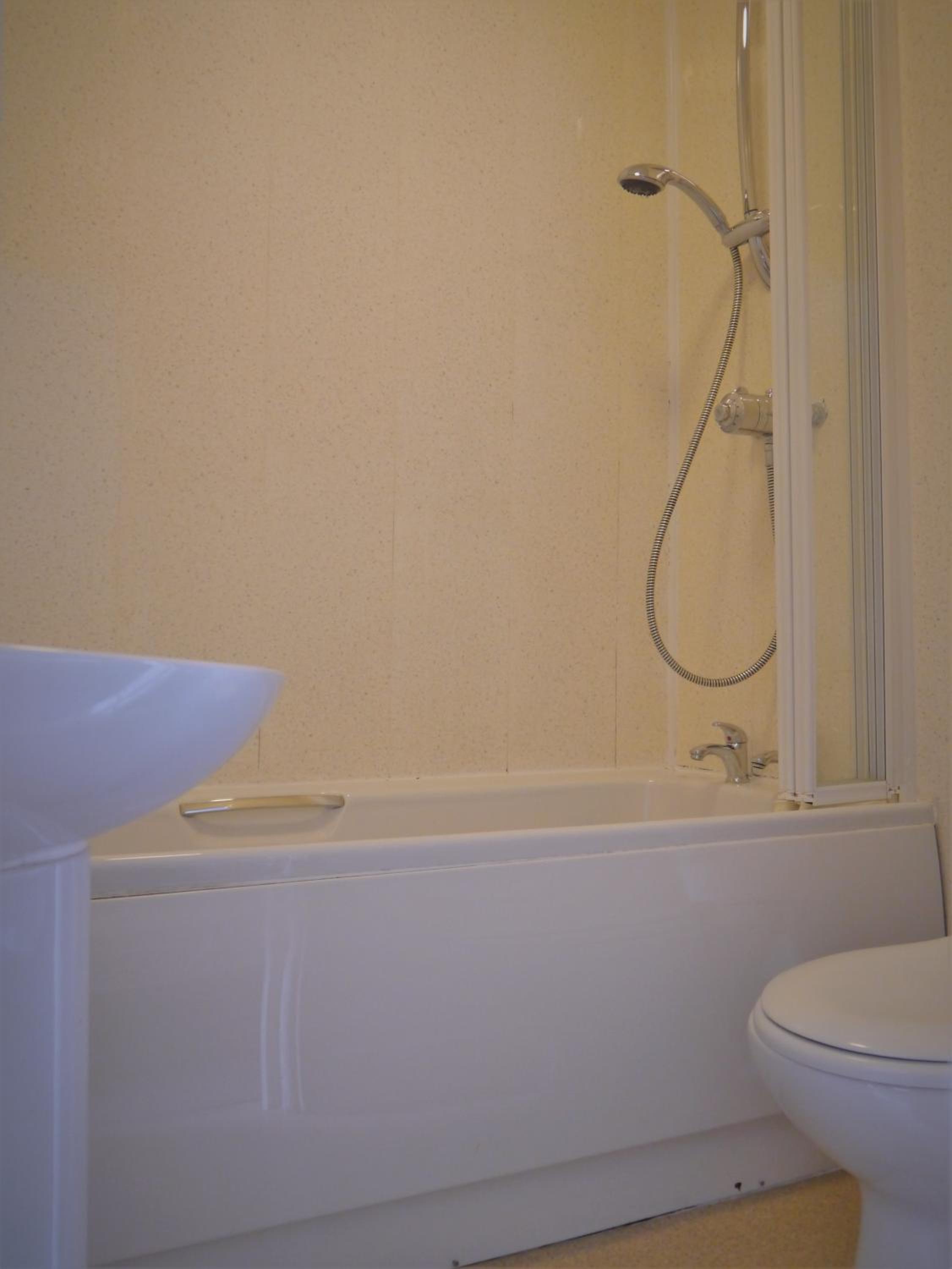 Double Room with Bath photo 2