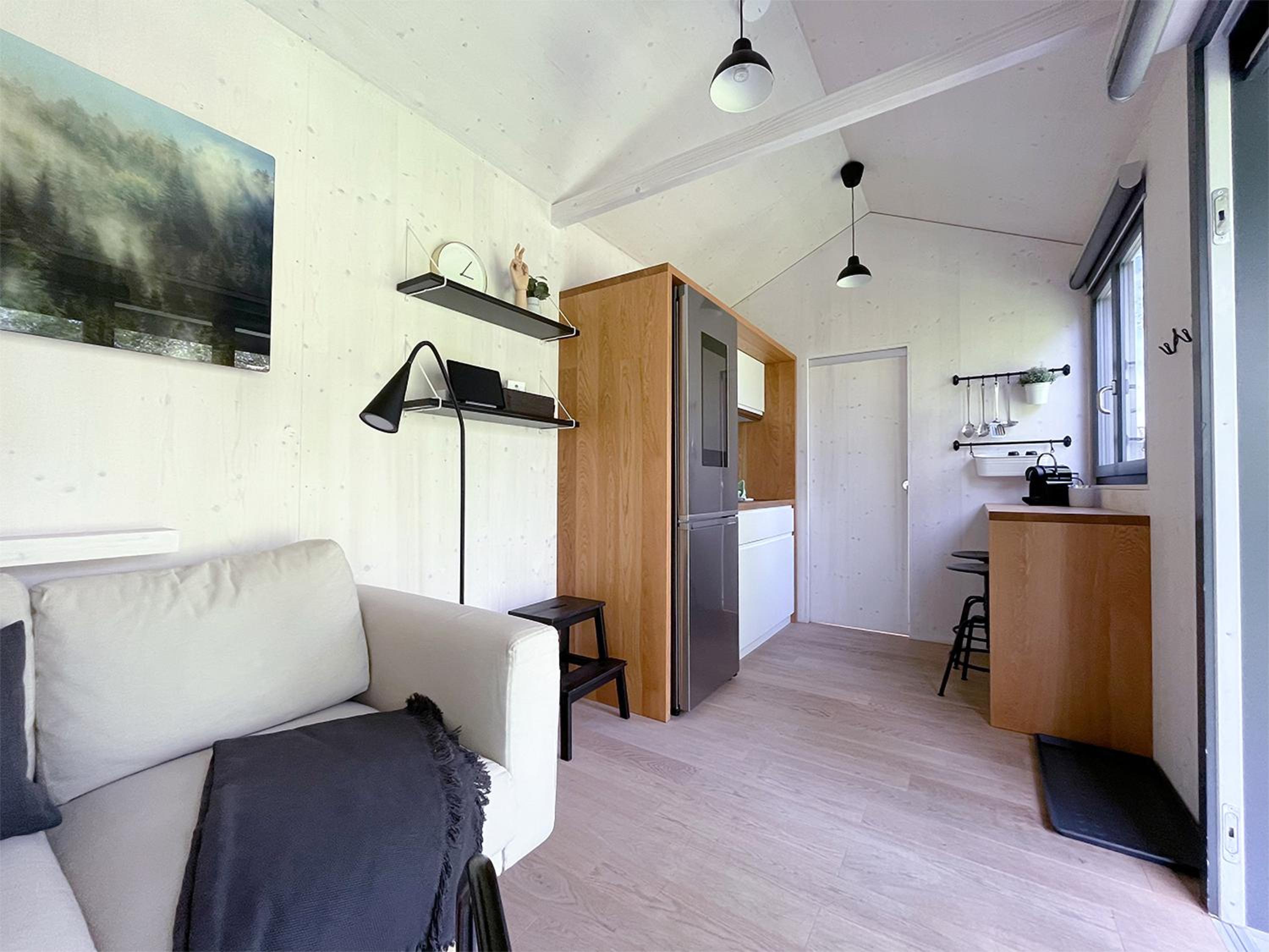 Apartment photo 3