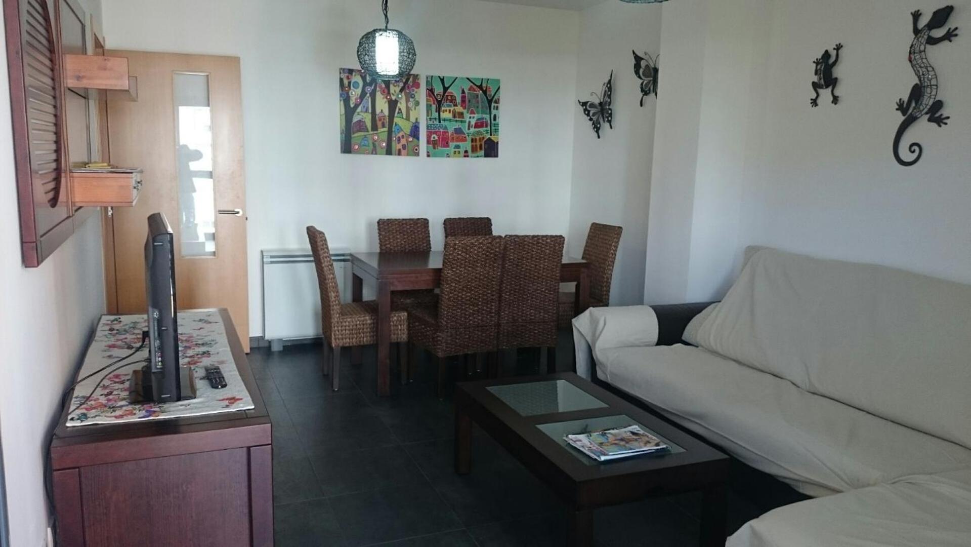 Apartment with Terrace - Photo 37
