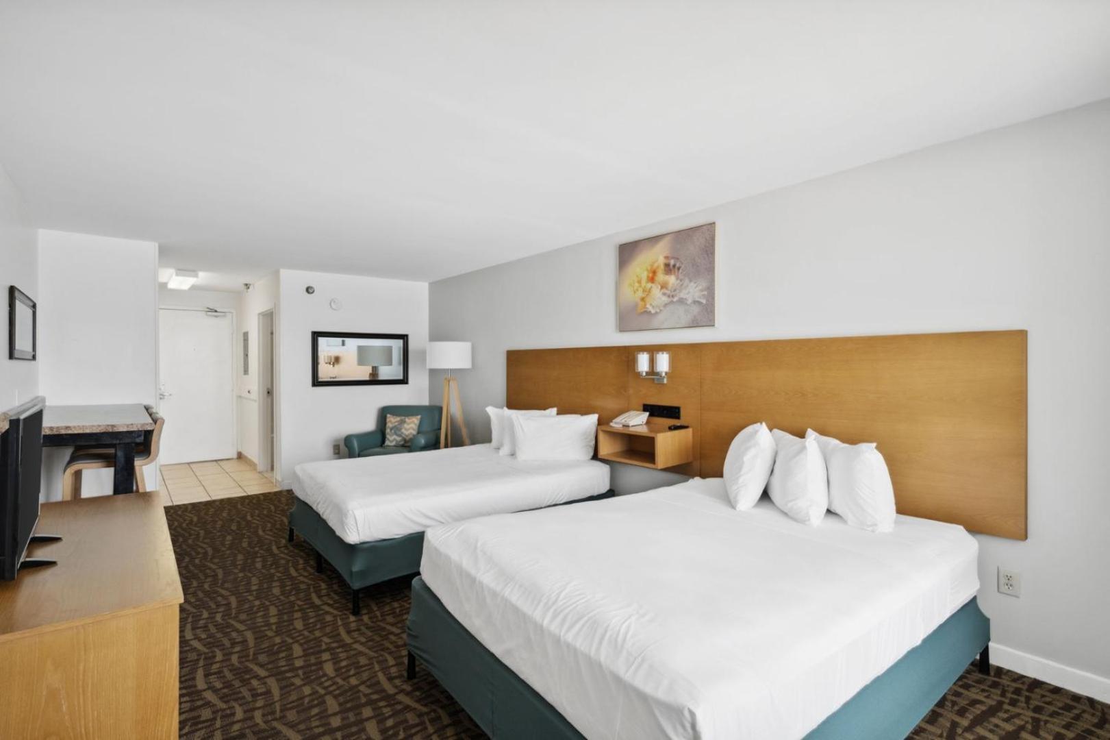 Beachfront Classic Room - Double/Double with Kitchen