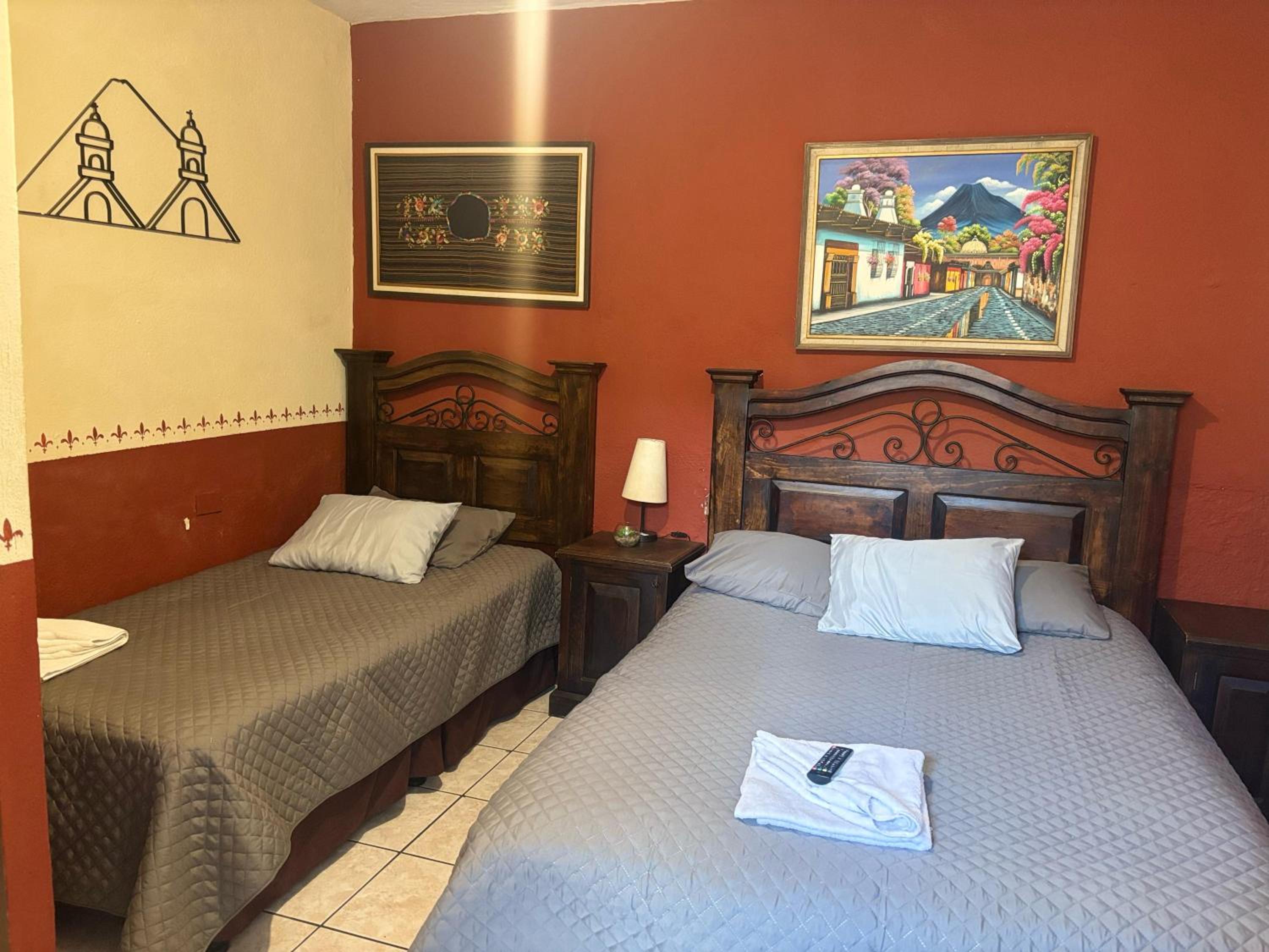 Triple Room with Private Bathroom photo 3