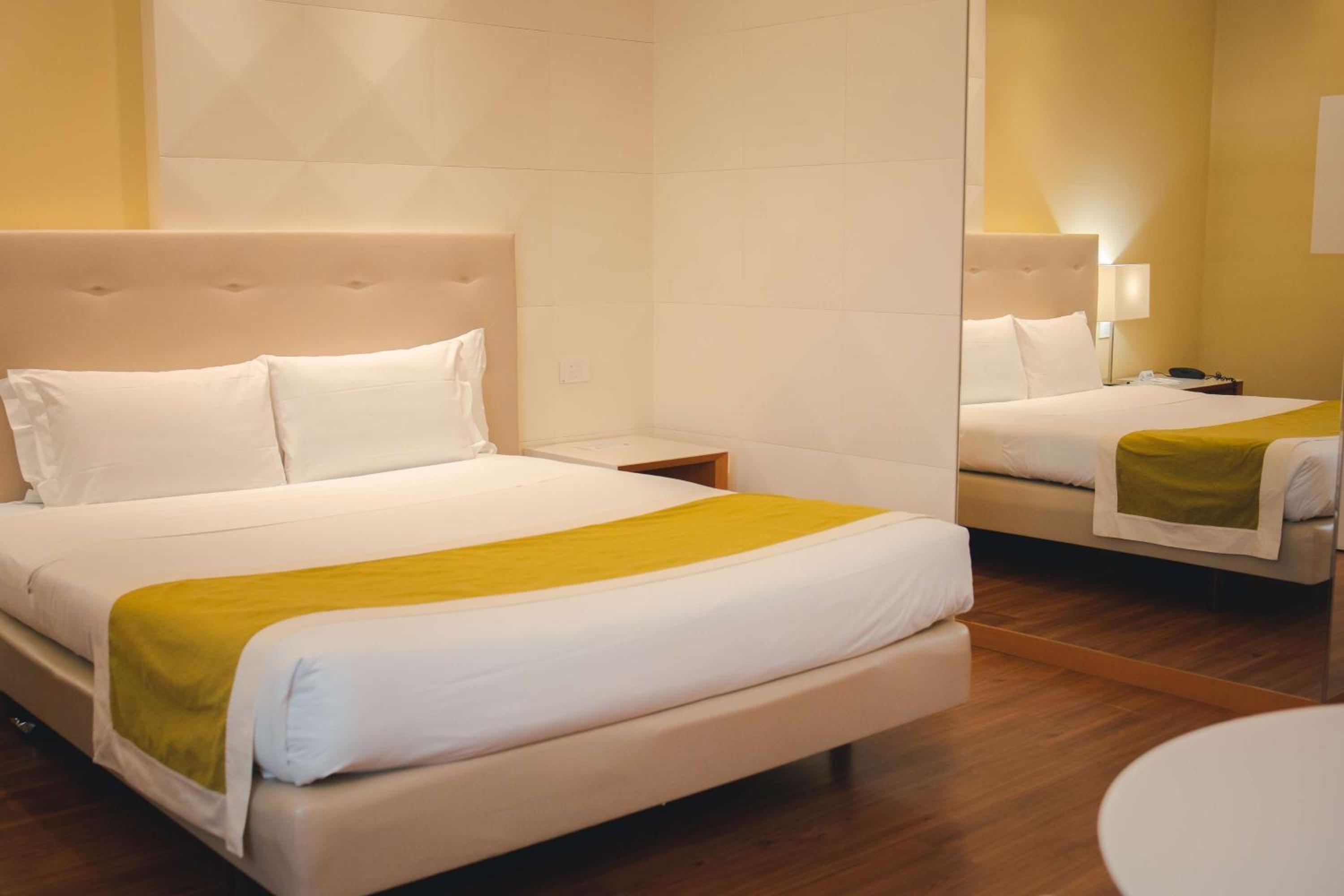 Comfort Queen Room - First Floor photo 1