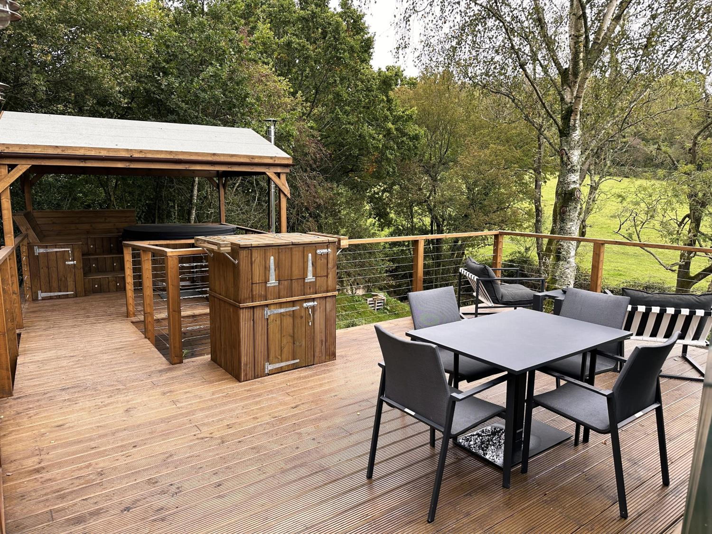 Superior Chalet photo 3