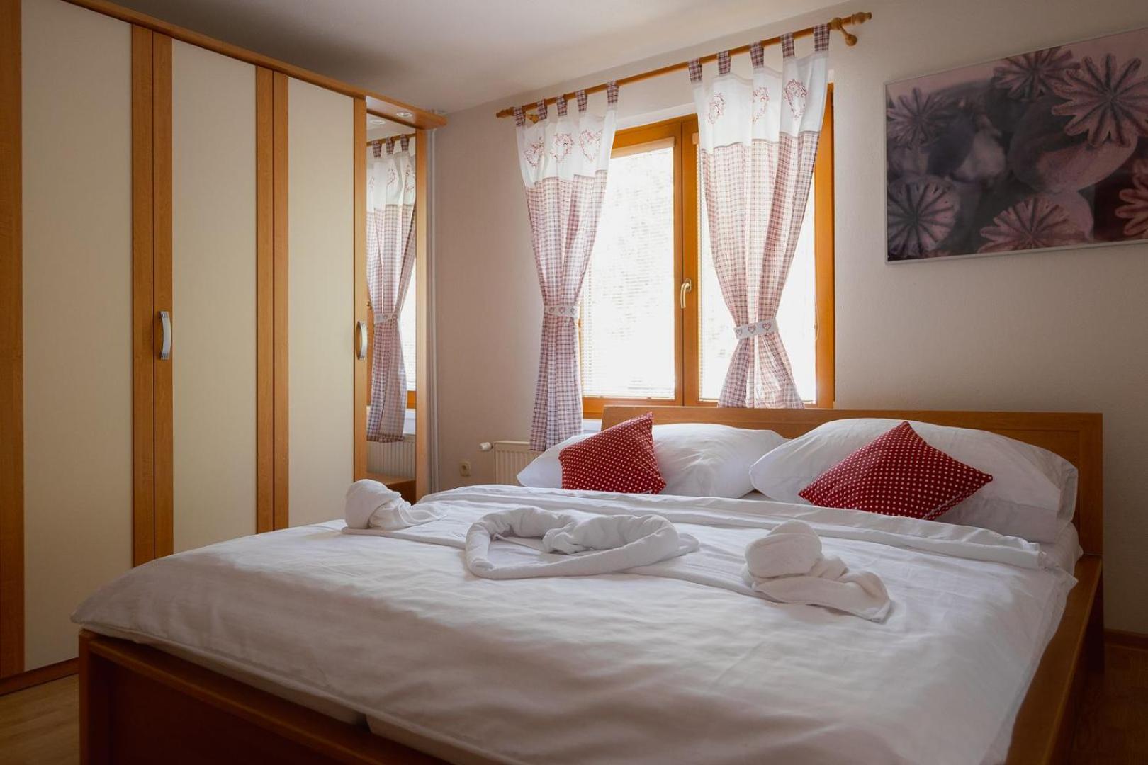 Deluxe Double Room photo 3