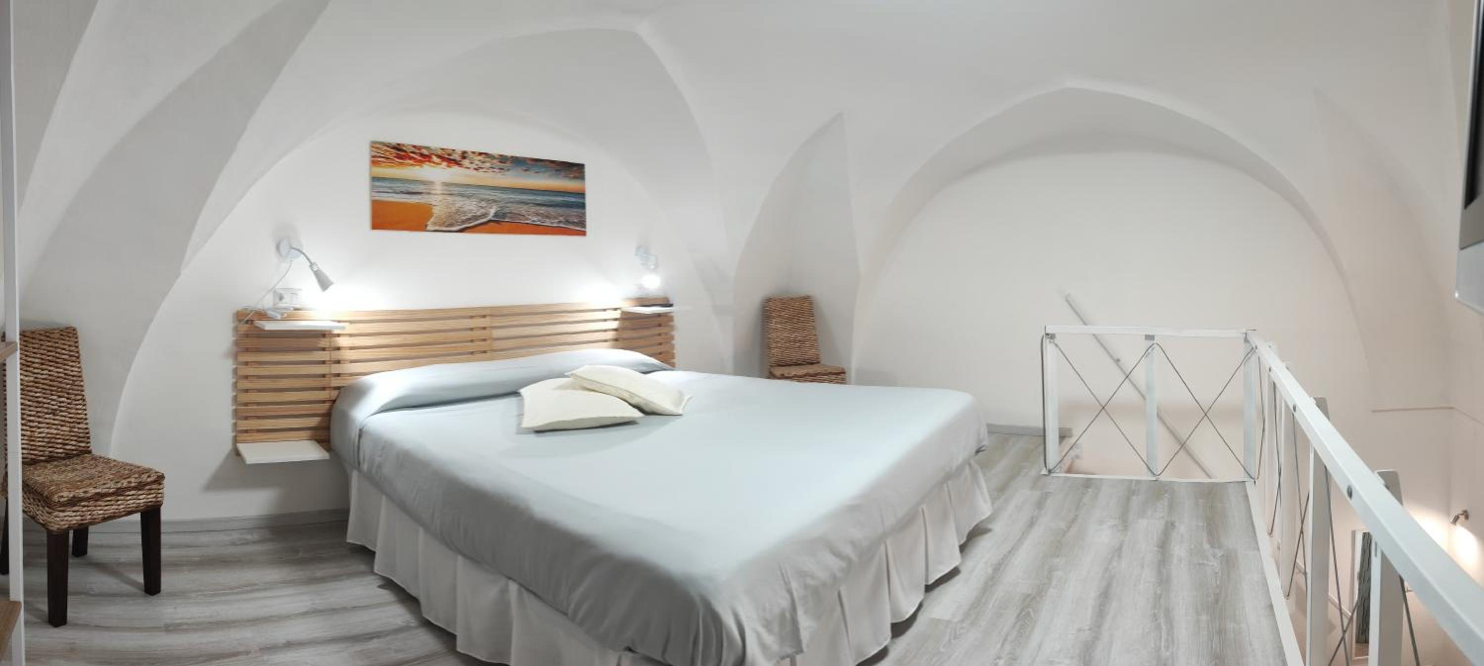 Studio Apartment with One Double Bed