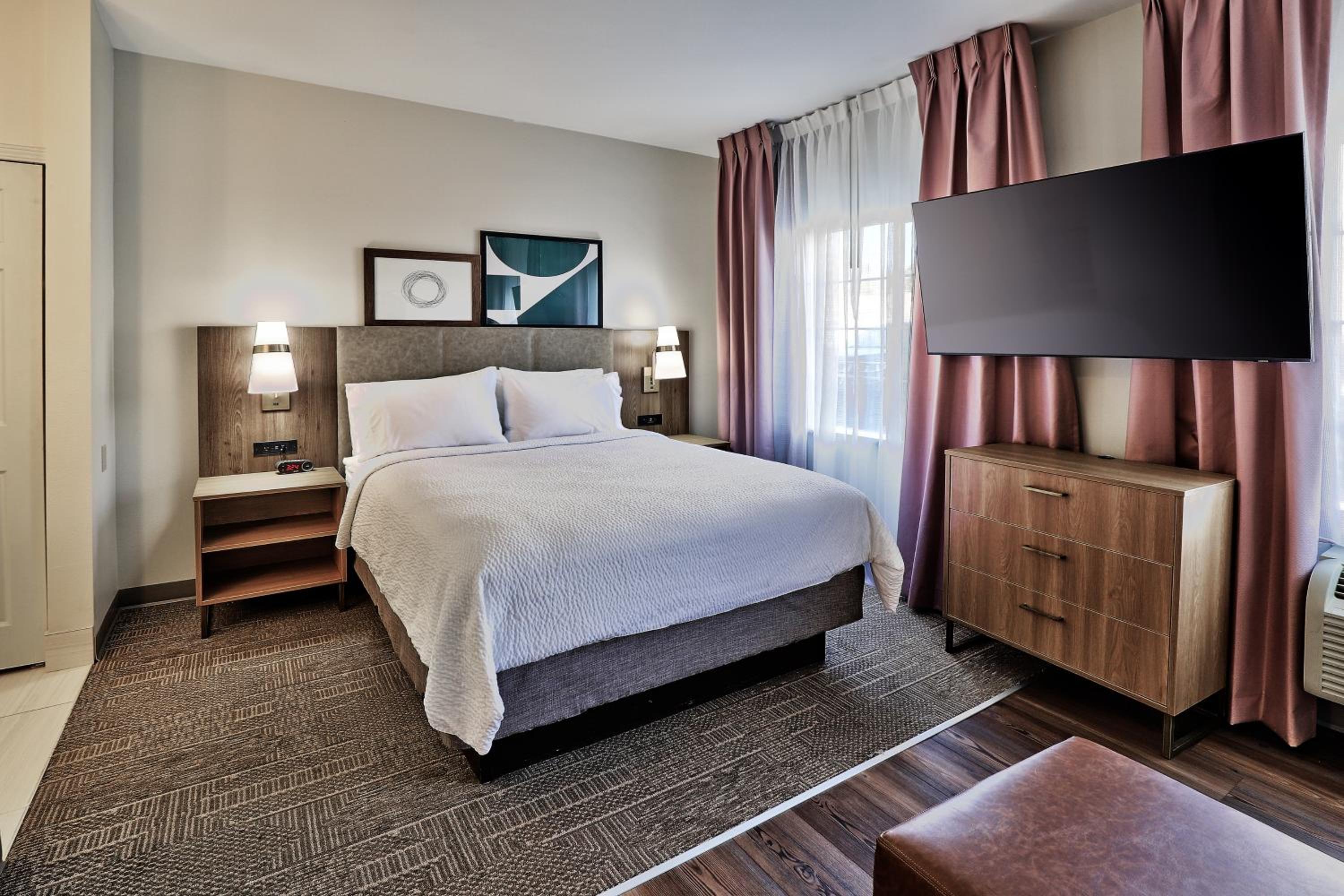 Studio Suite - Photo 4