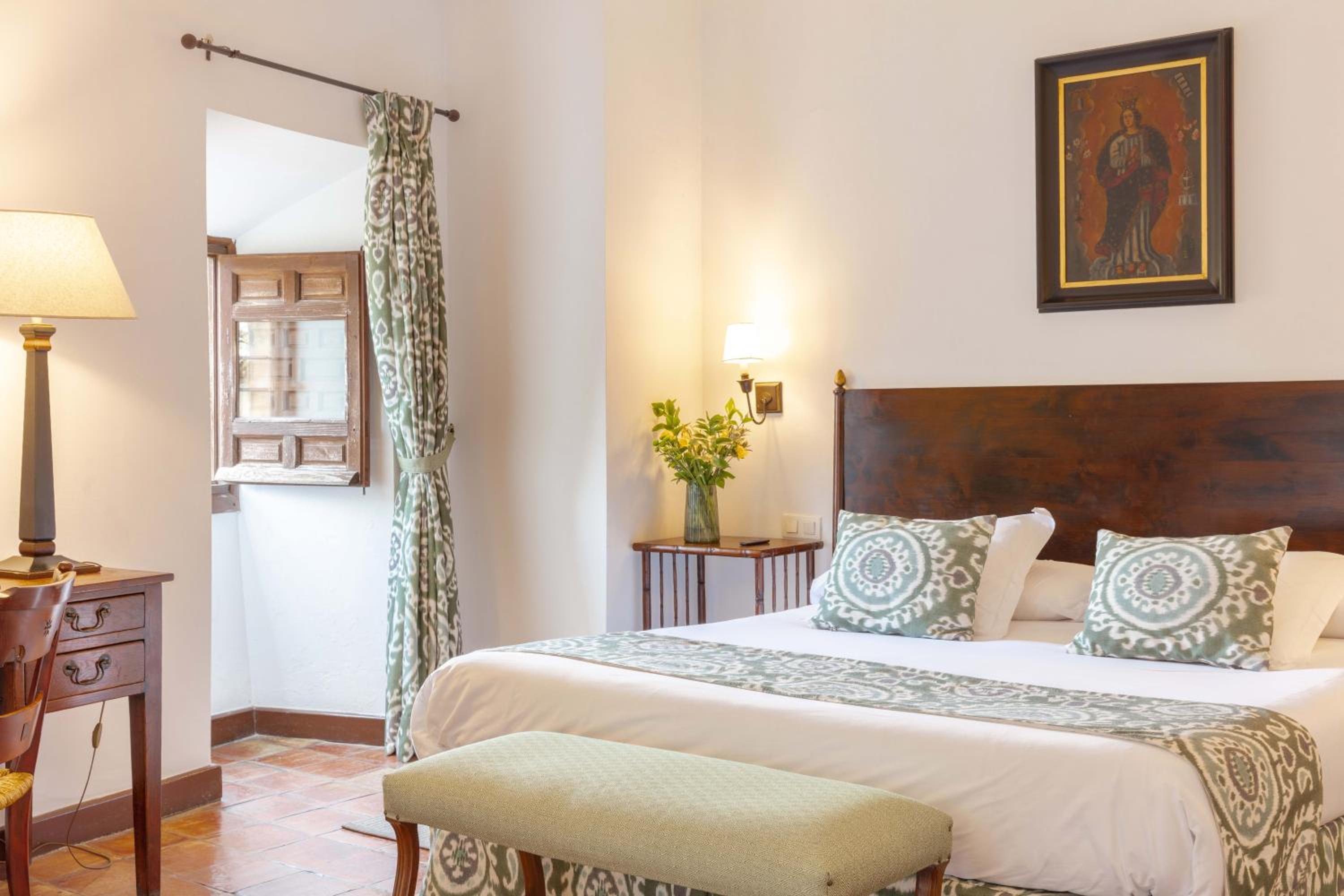 Habitación doble con cama extragrande - Photo 1