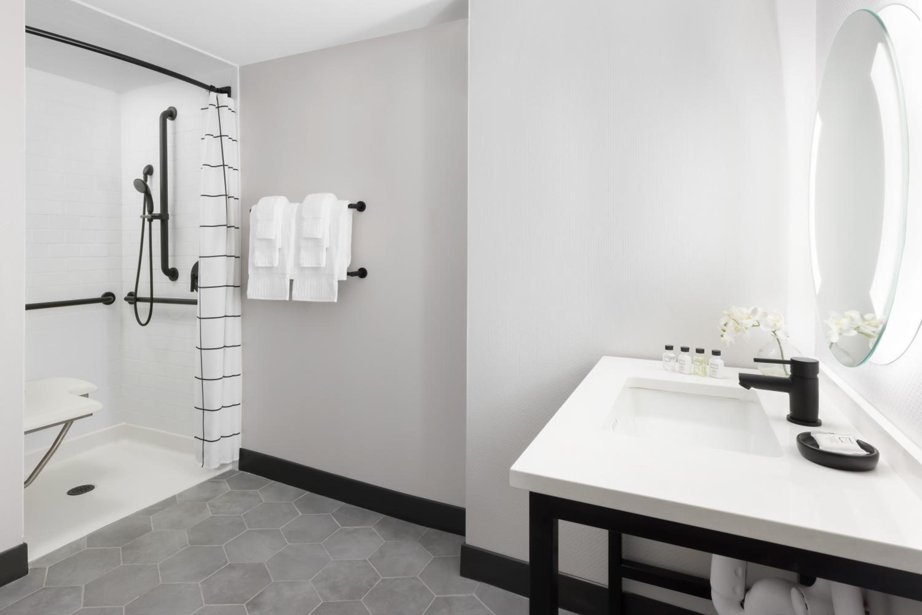 Two Double Bed Interior Accessible Roll-In Shower thumbnail 5