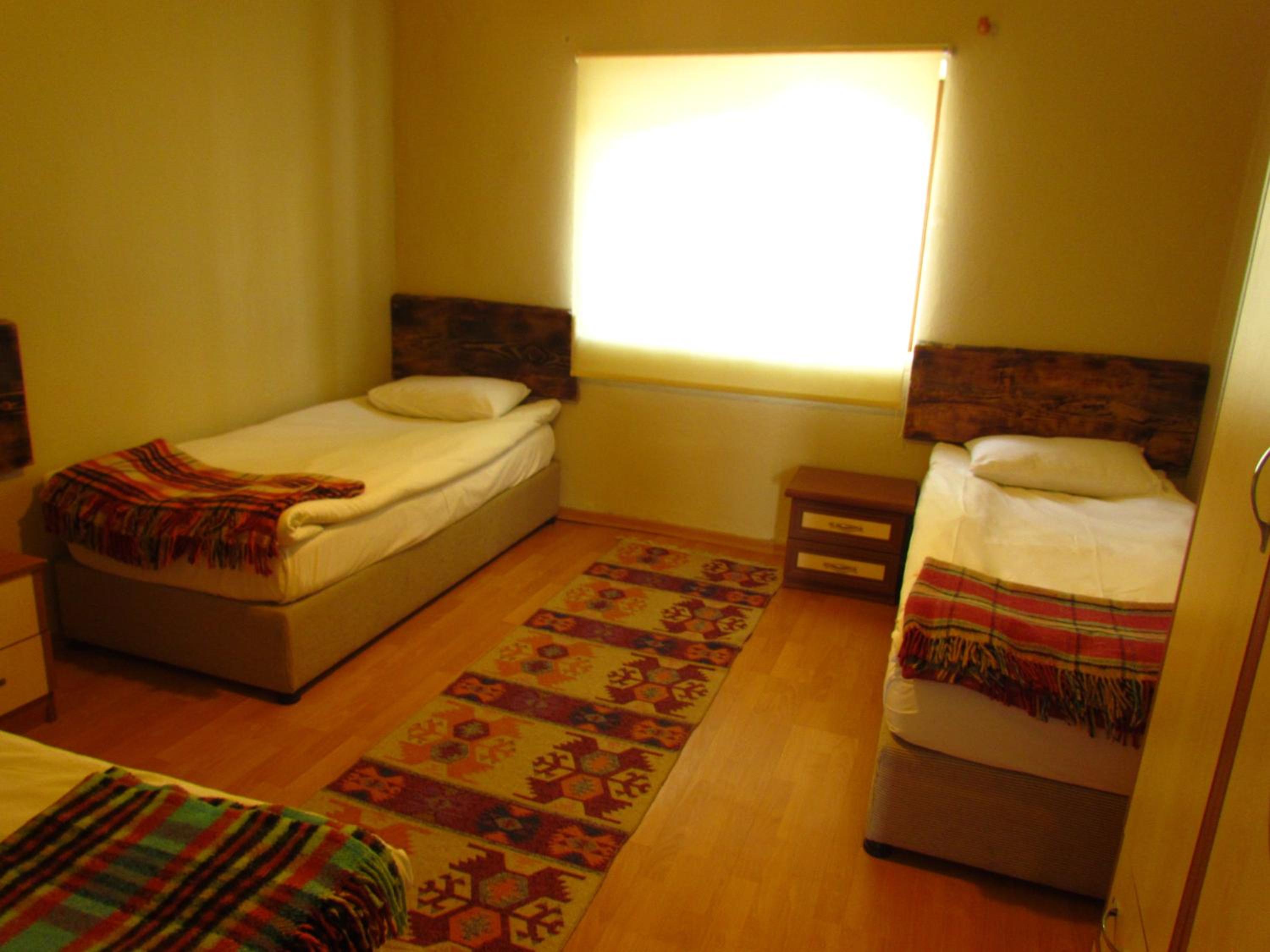 Two-Bedroom Apartment - Photo 5