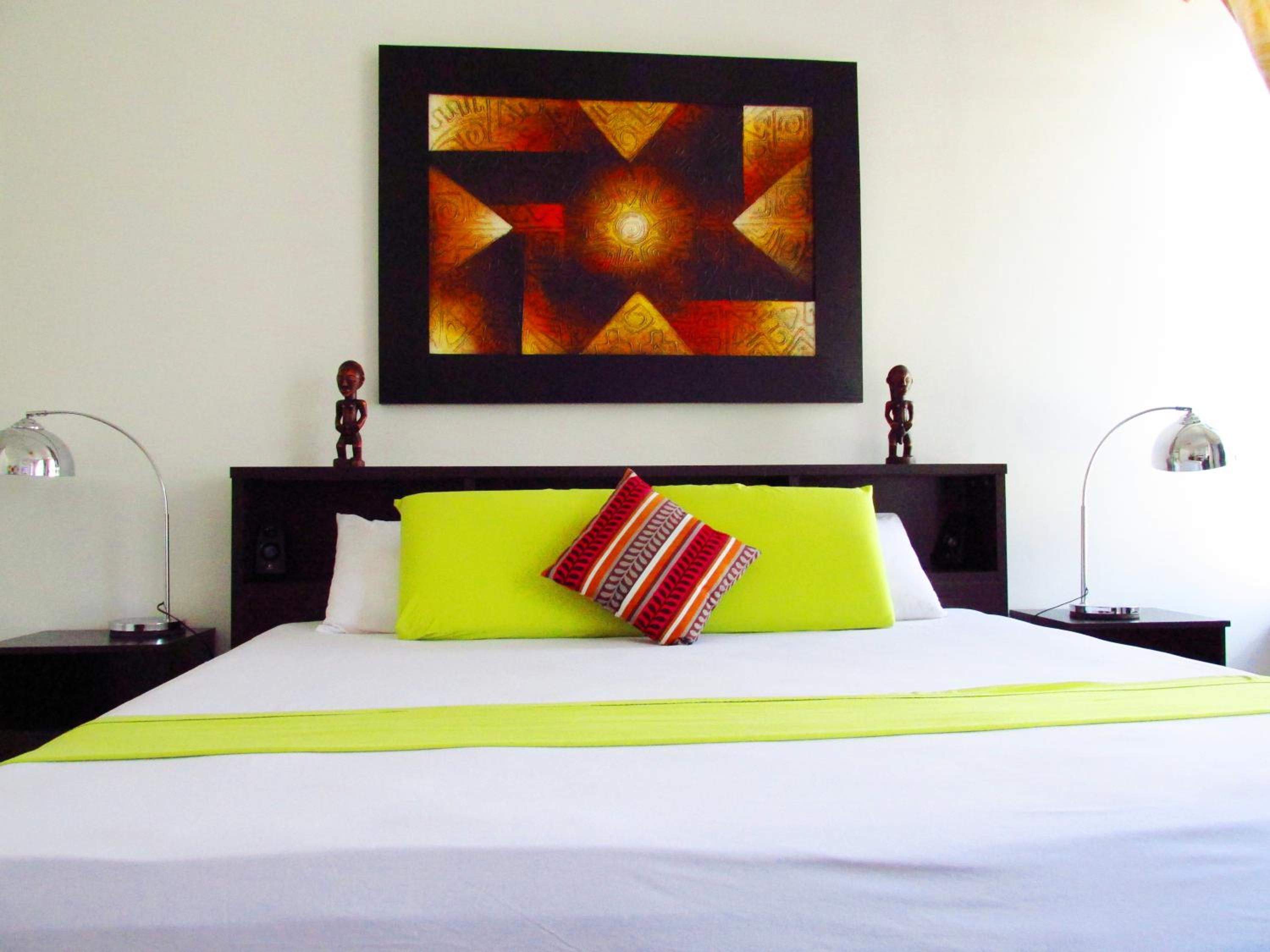 Standard Queen Room photo 2