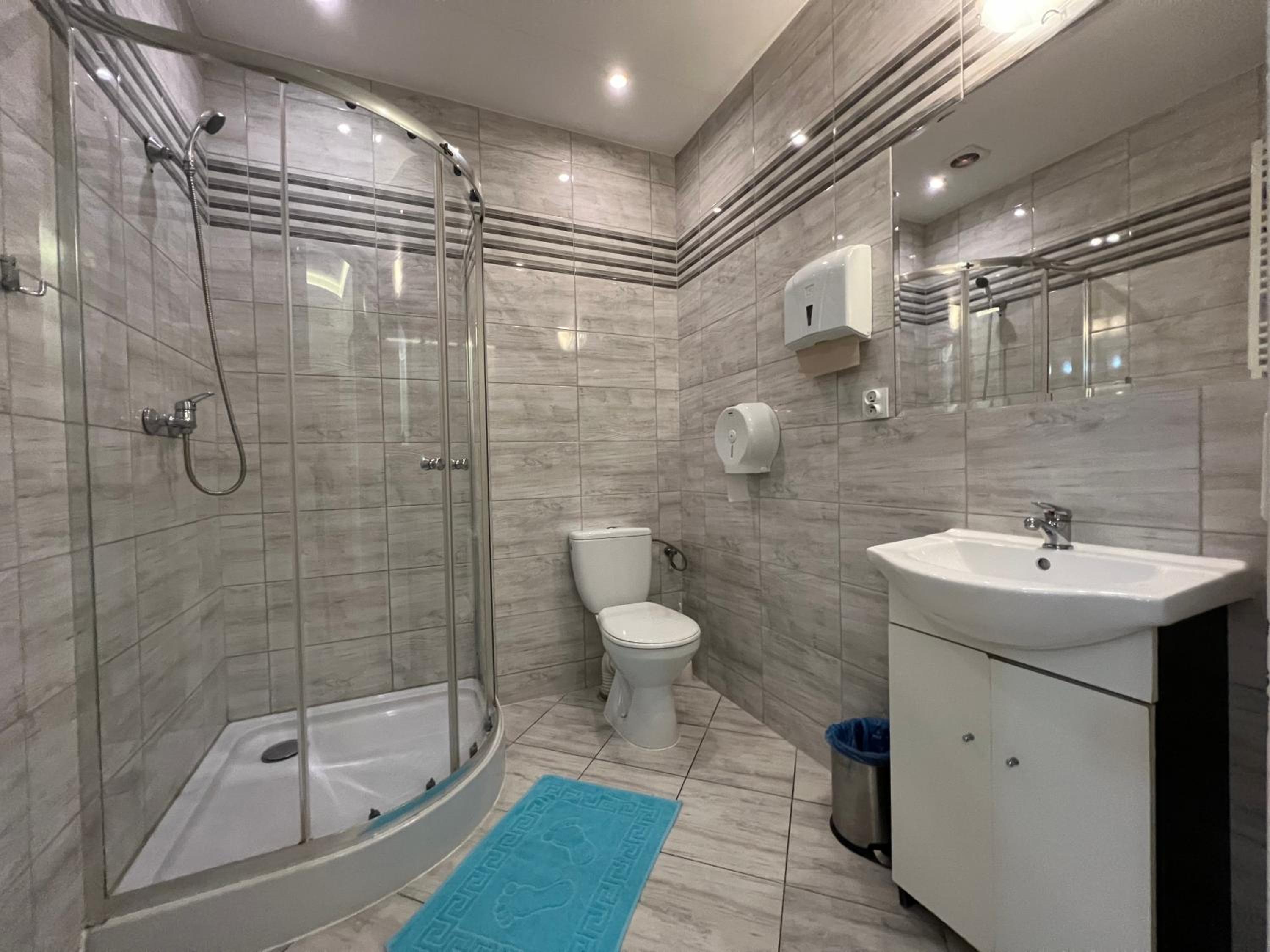 Large Twin Room photo 1