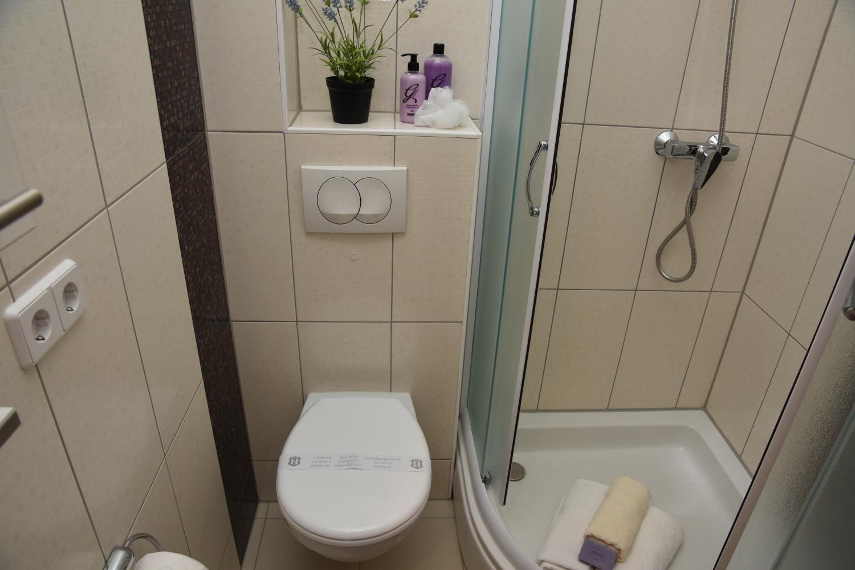 Studio Apartment photo 2
