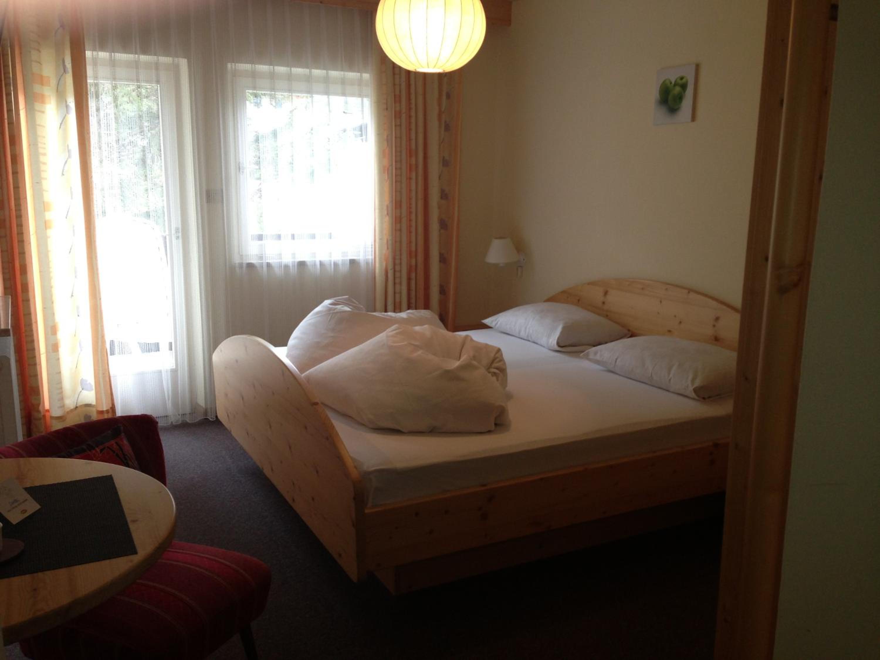 Small Double Room with Balcony and Mountain View - Photo 1
