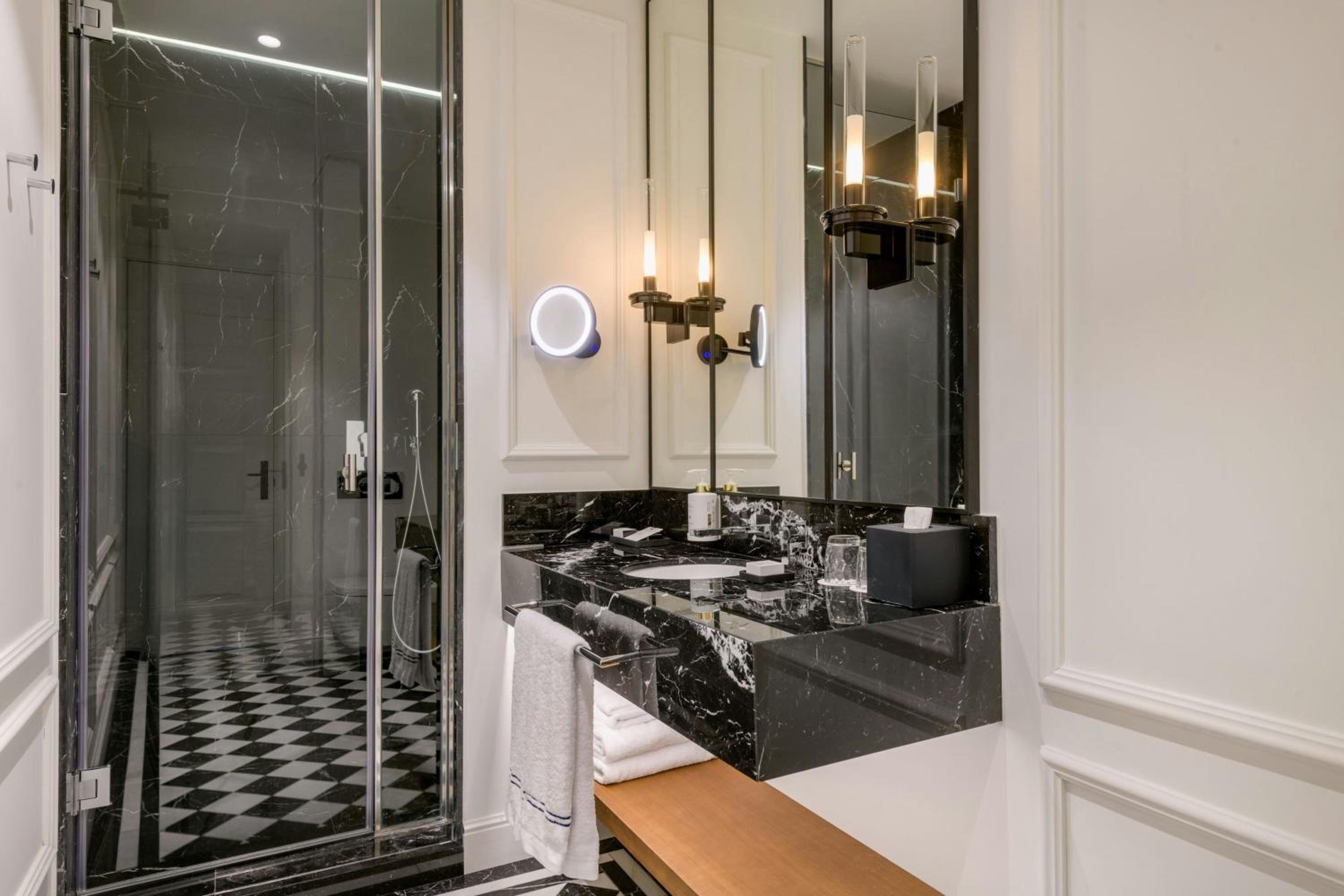 Suite Junior King con vista a la ciudad