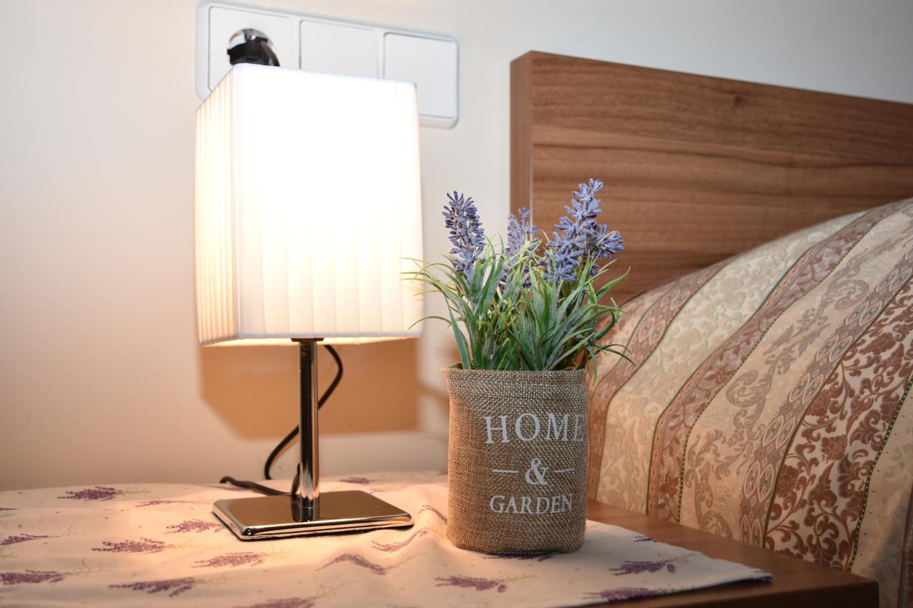 Studio Apartment photo 3