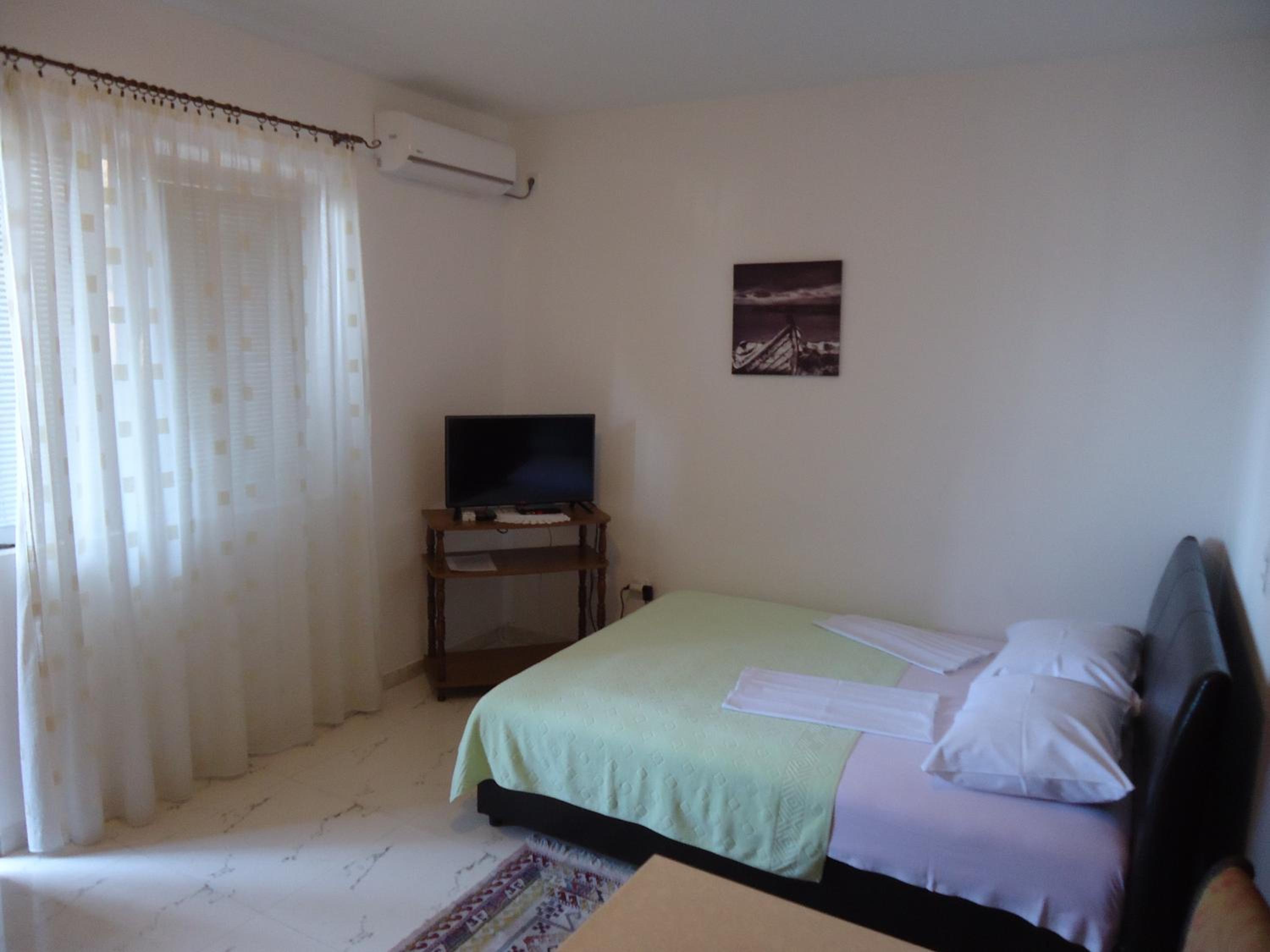 Studio with Terrace (2 Adults)