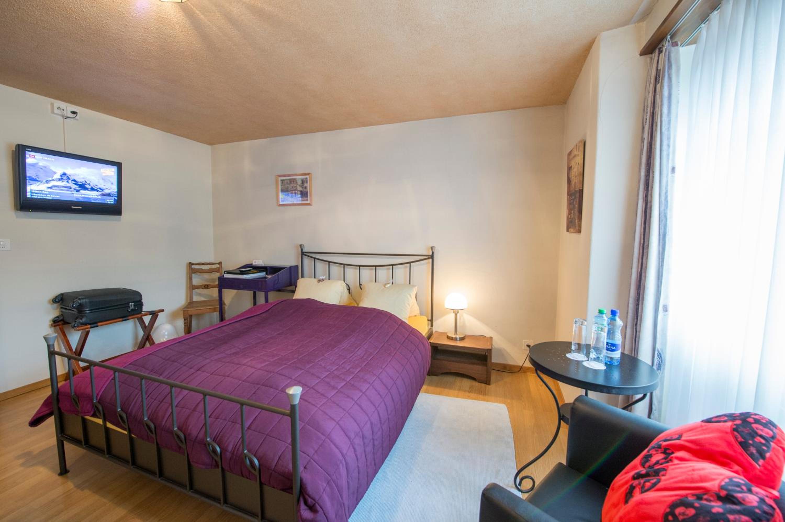 Single Room photo 3