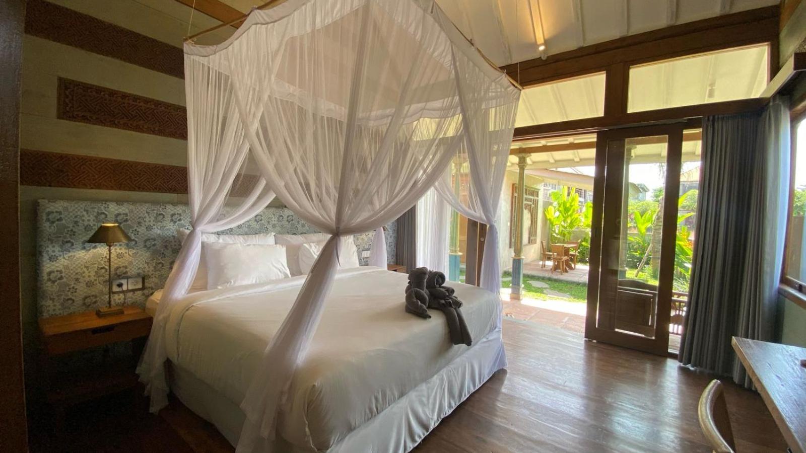 Villa with Garden View - Photo 6