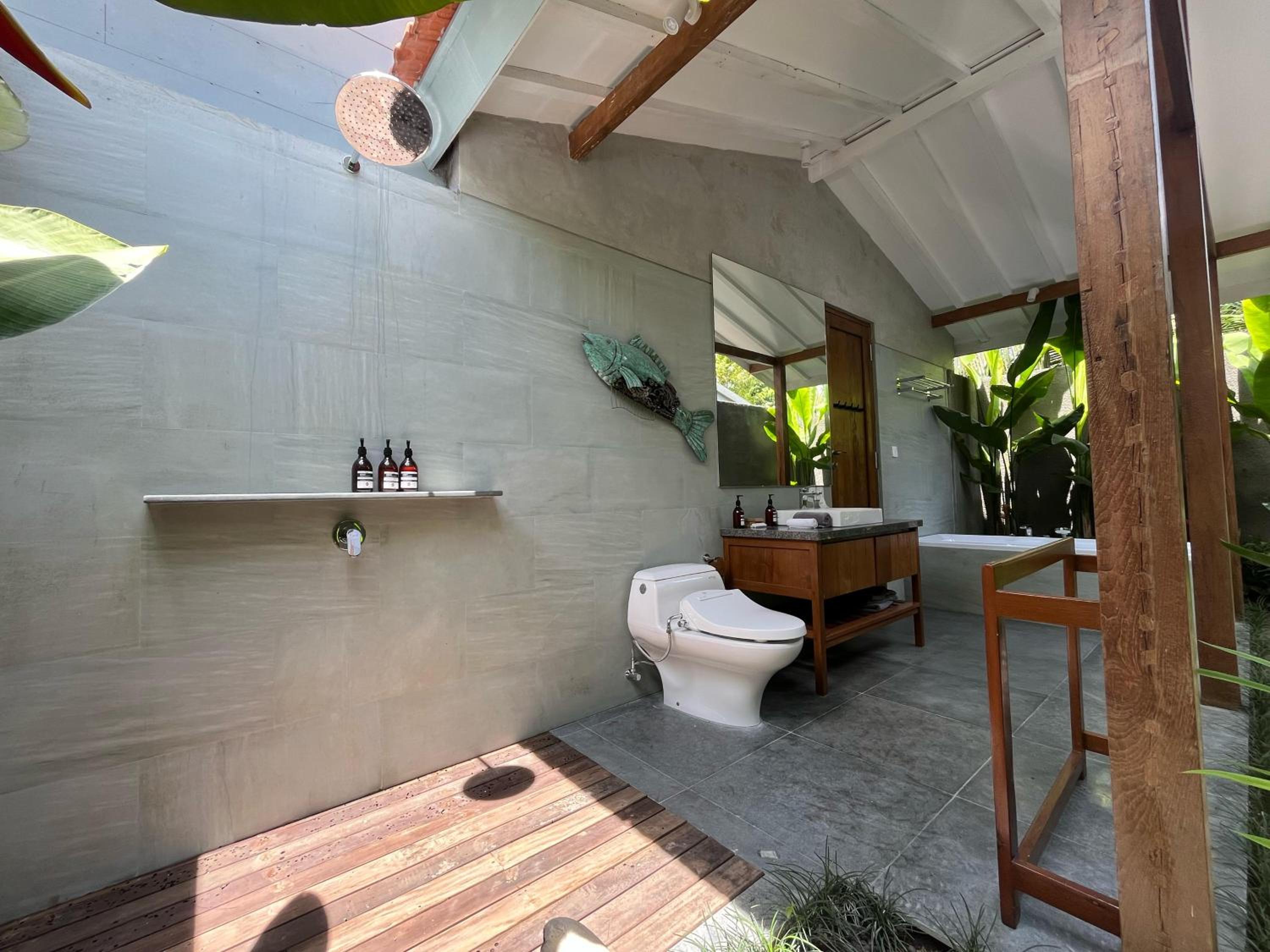 Villa with Garden View - Photo 19
