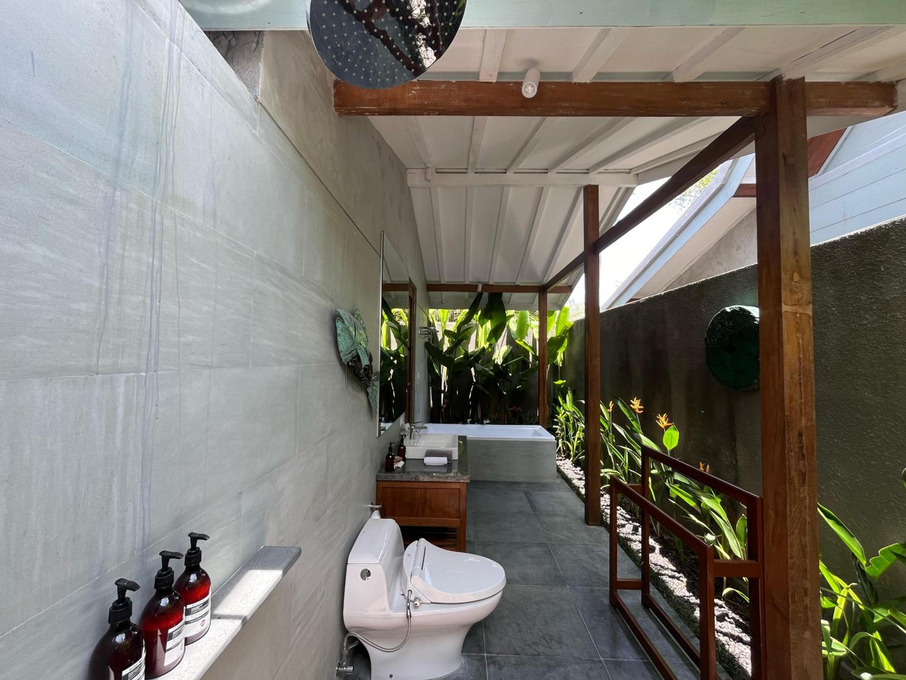 Villa with Garden View - Photo 21