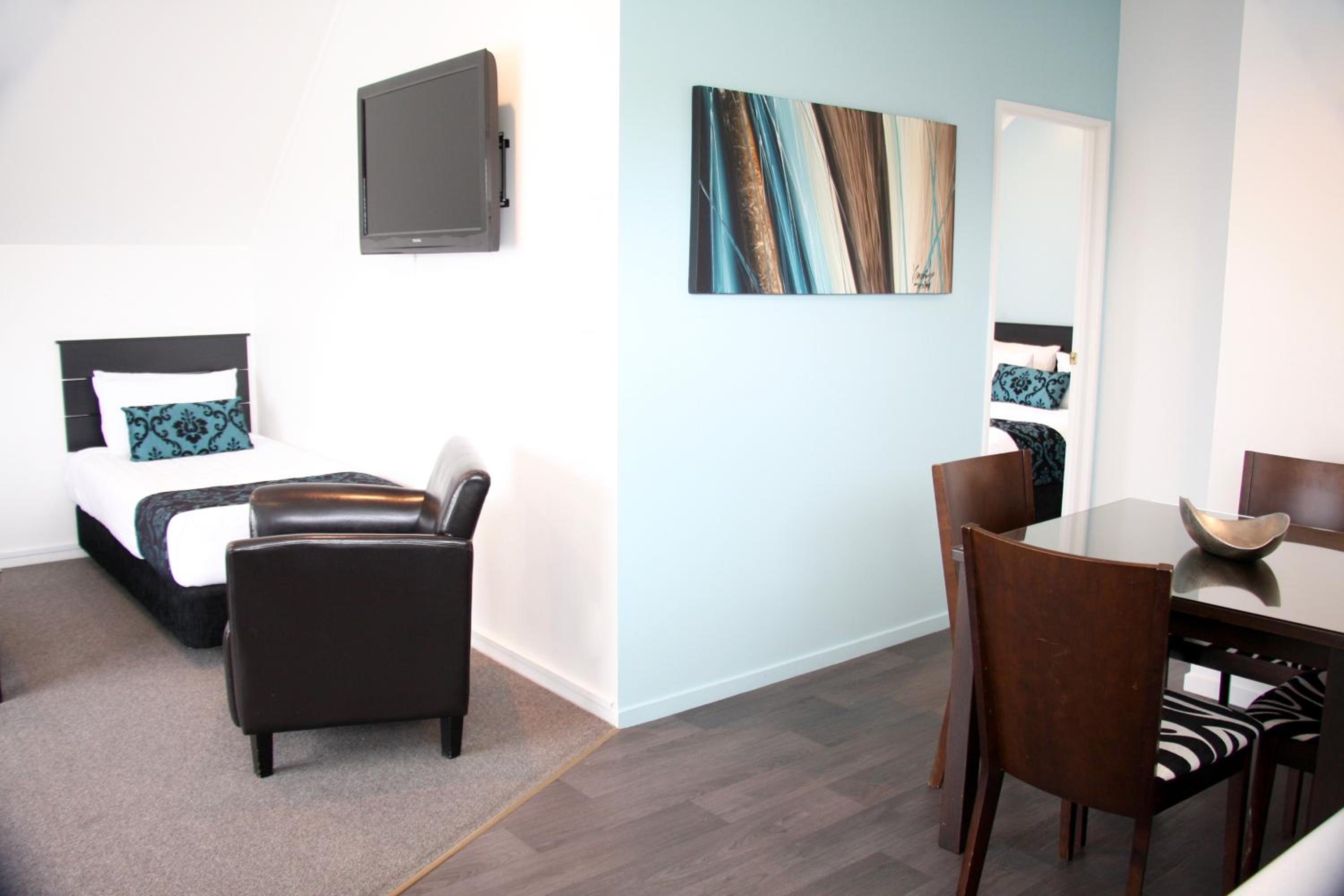 One Bedroom Spa Apartment photo 1
