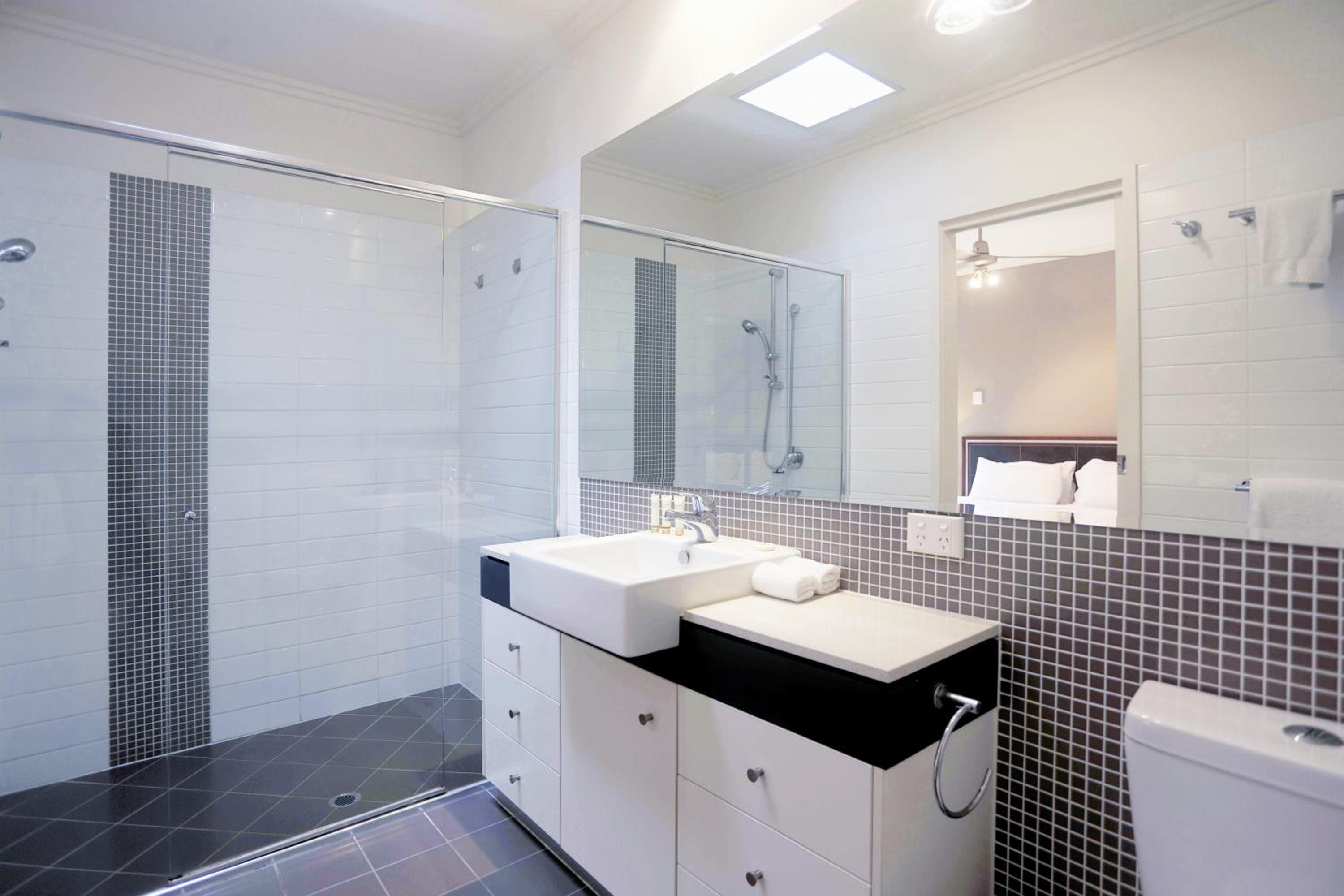 Two-Bedroom Standard Villa - Photo 7