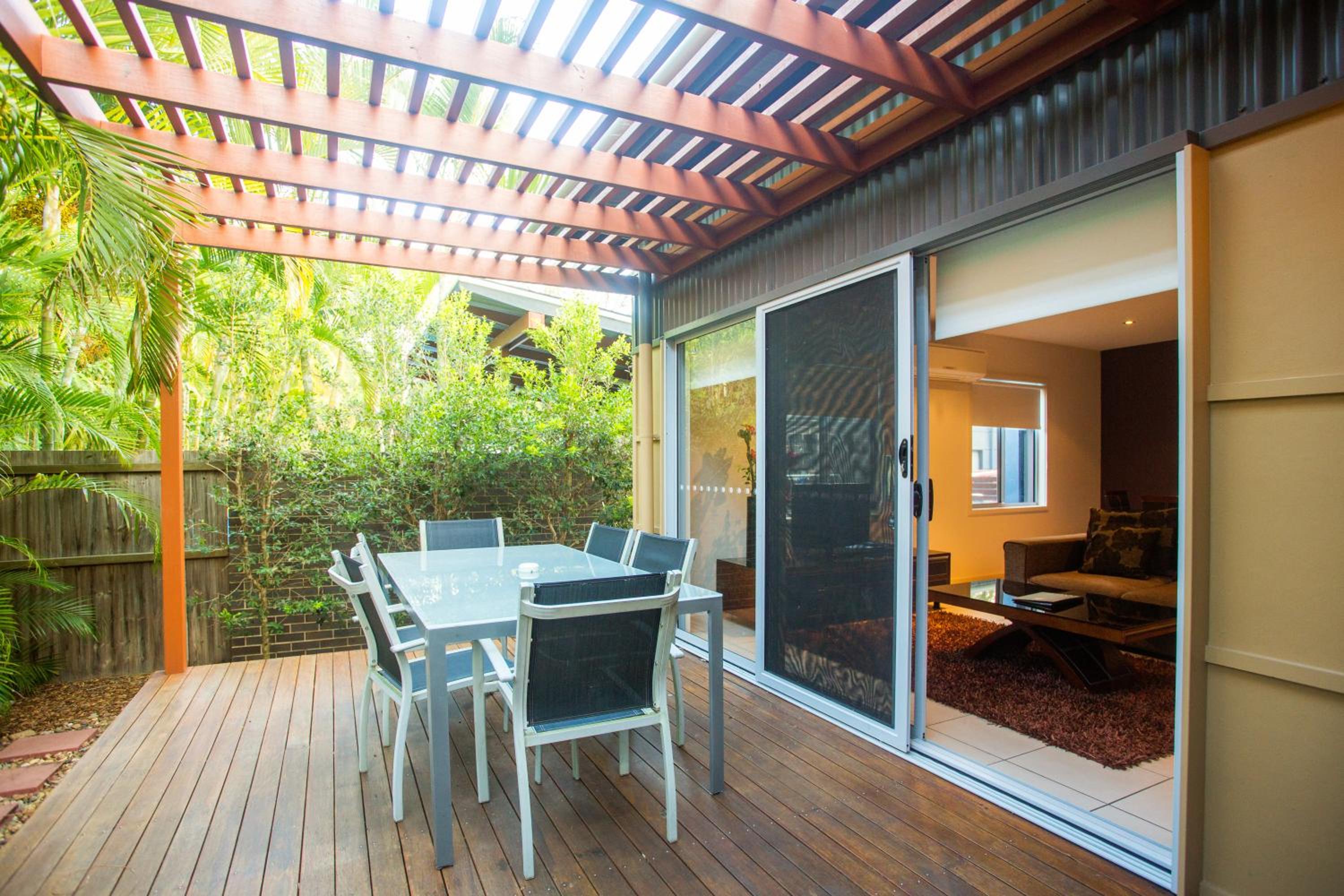 Two-Bedroom Standard Villa - Photo 3