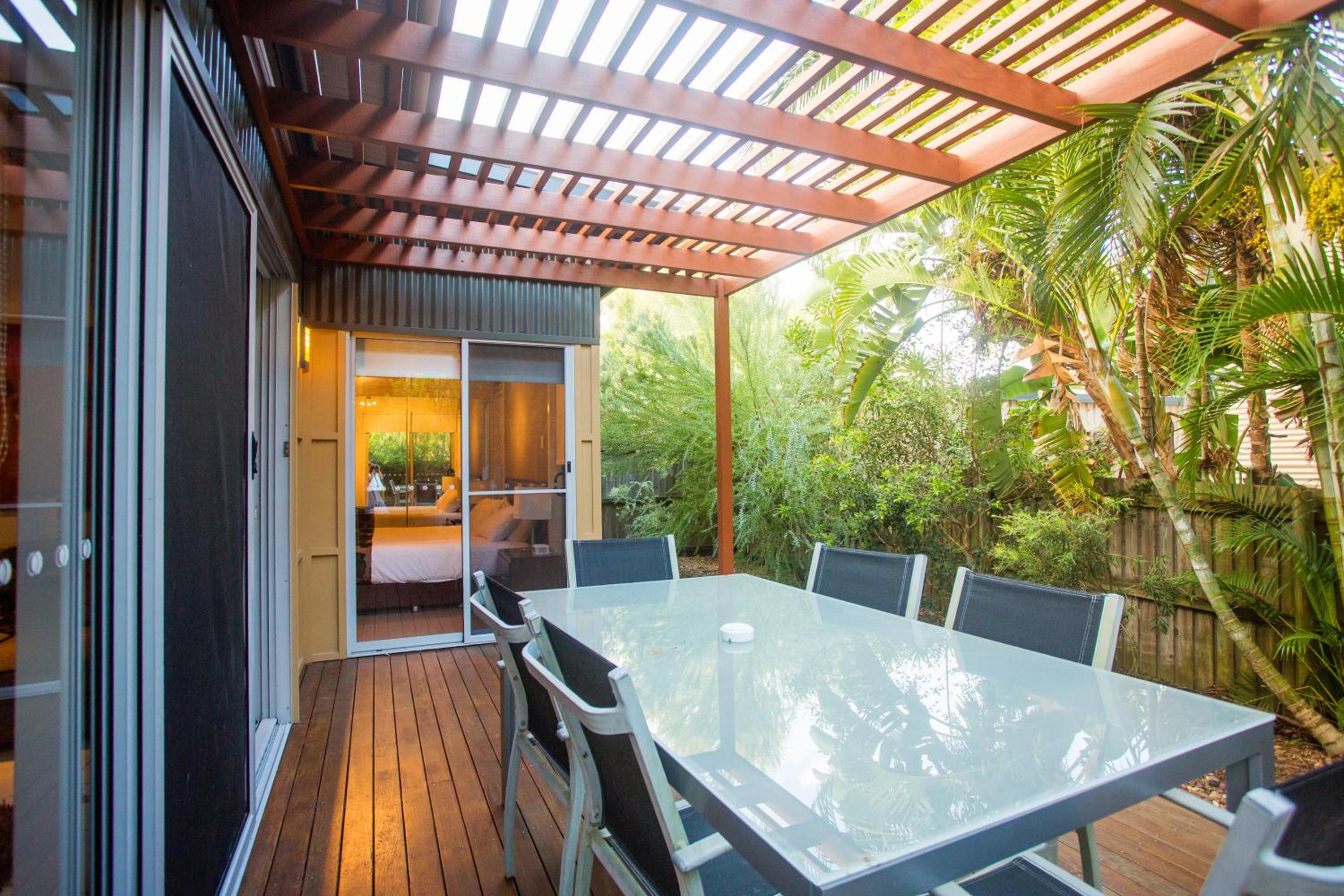 Two-Bedroom Standard Villa - Photo 2