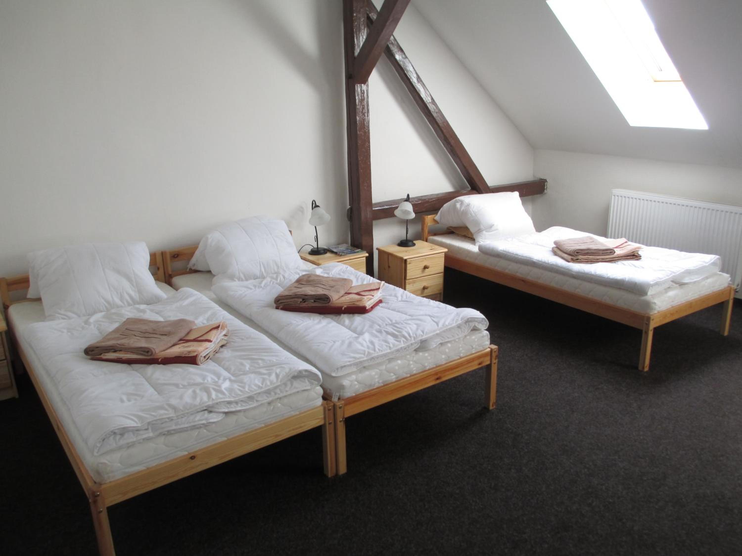One-Bedroom Apartment - Photo 1