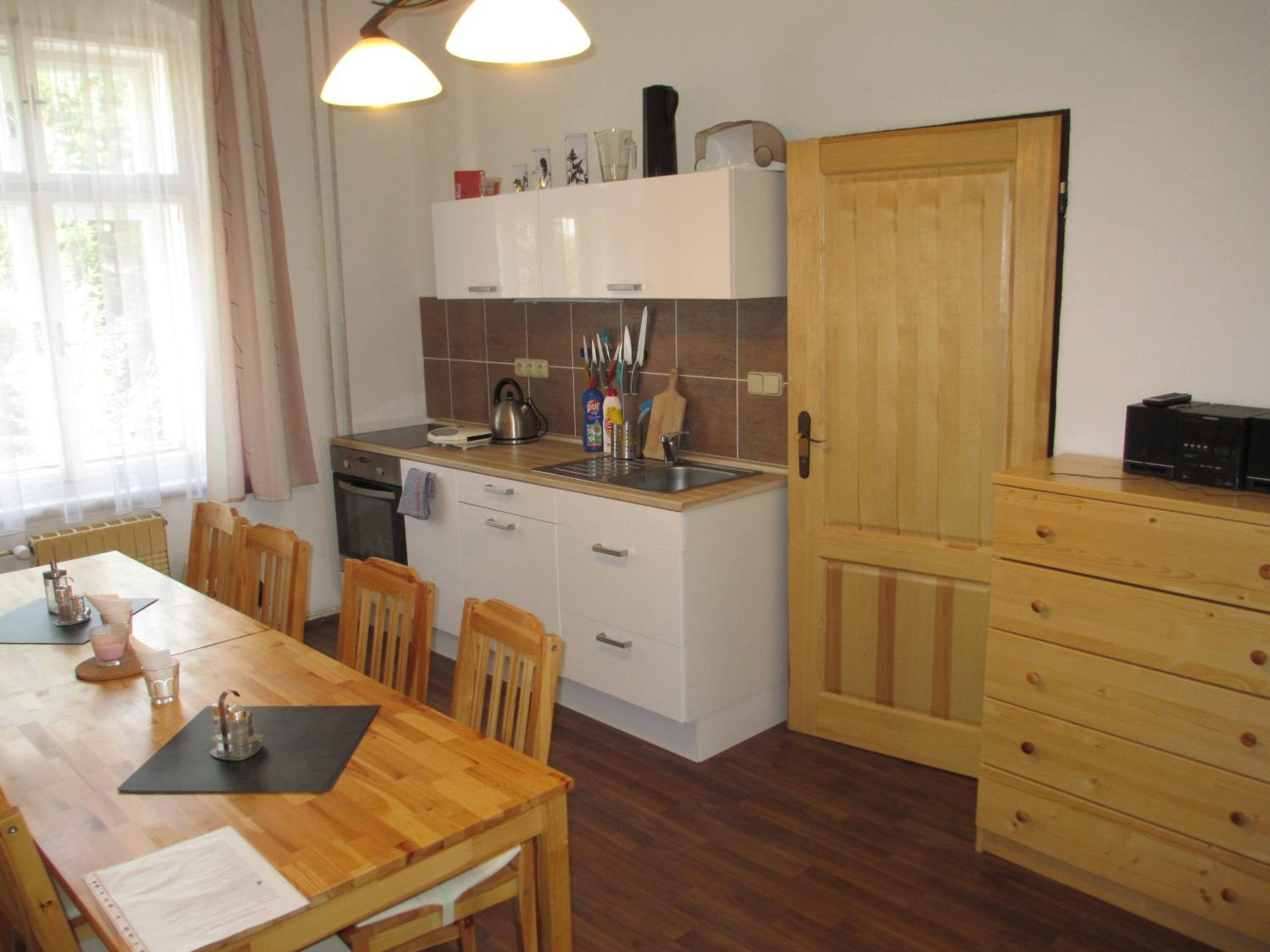 One-Bedroom Apartment - Photo 8
