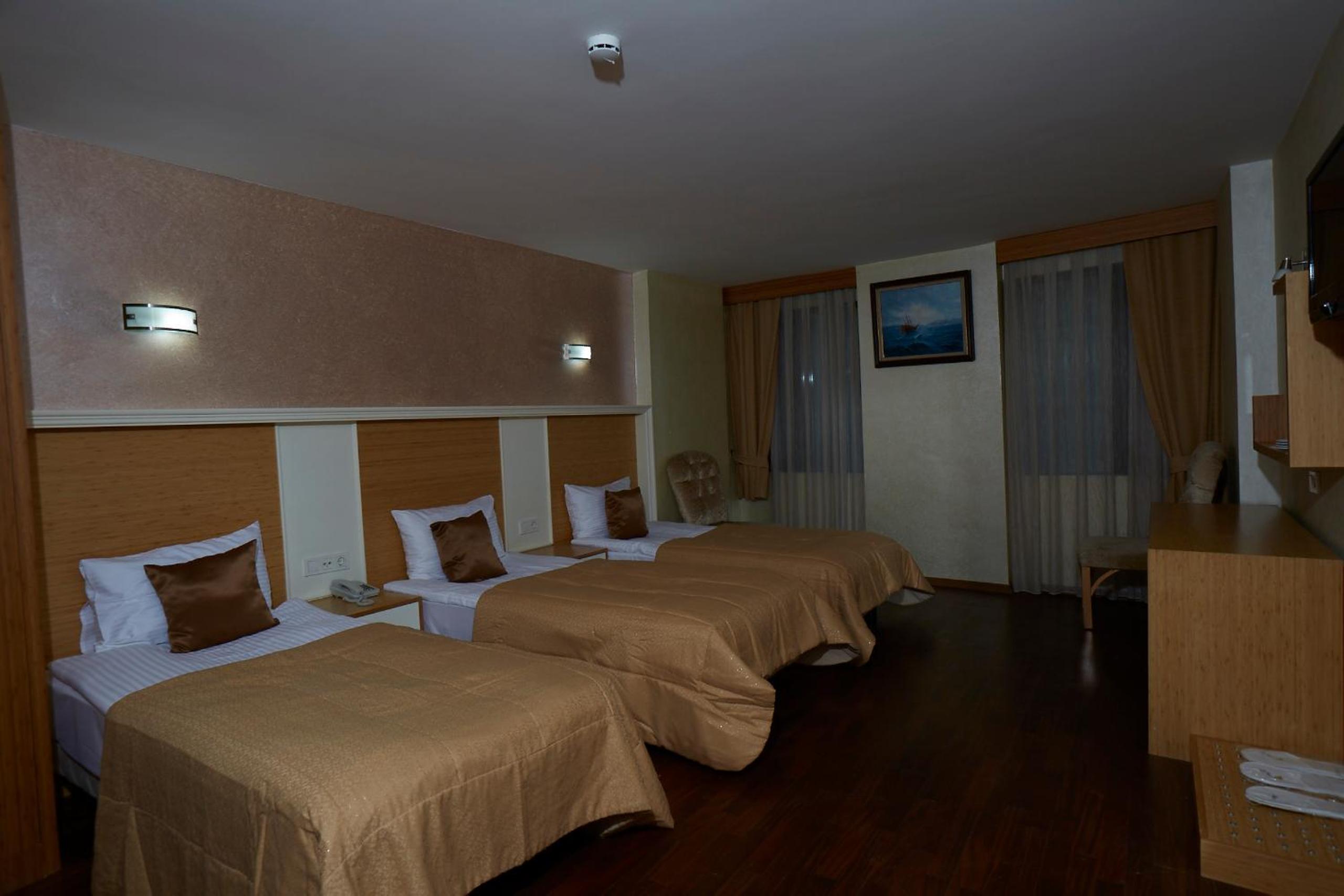 Triple Room photo 3