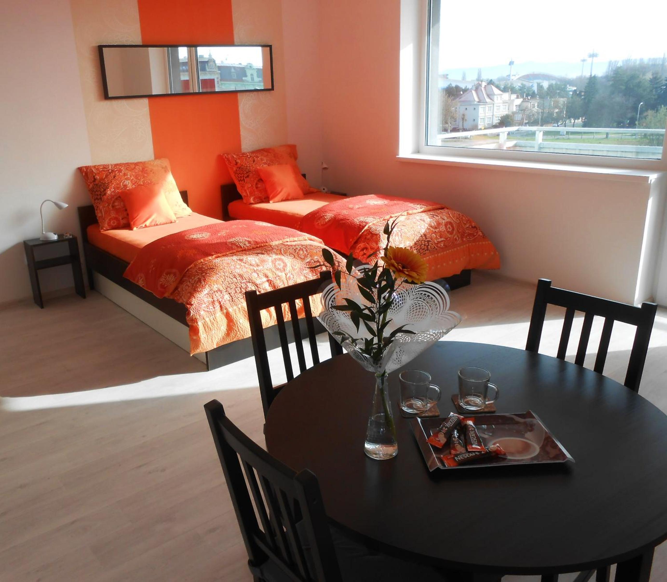 Studio with Balcony - Photo 1