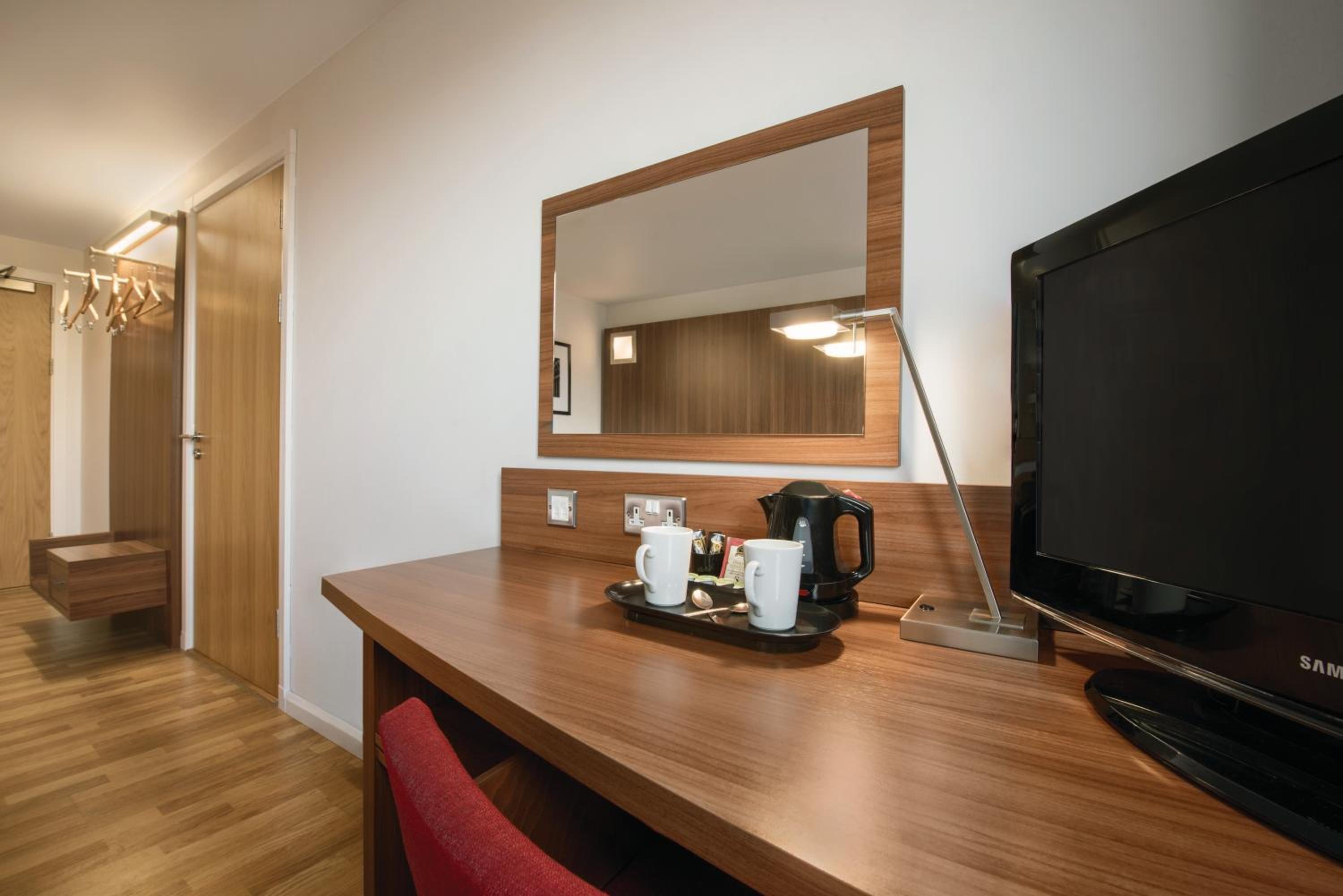 Double Room - Disability Access - Non-Smoking - Photo 1