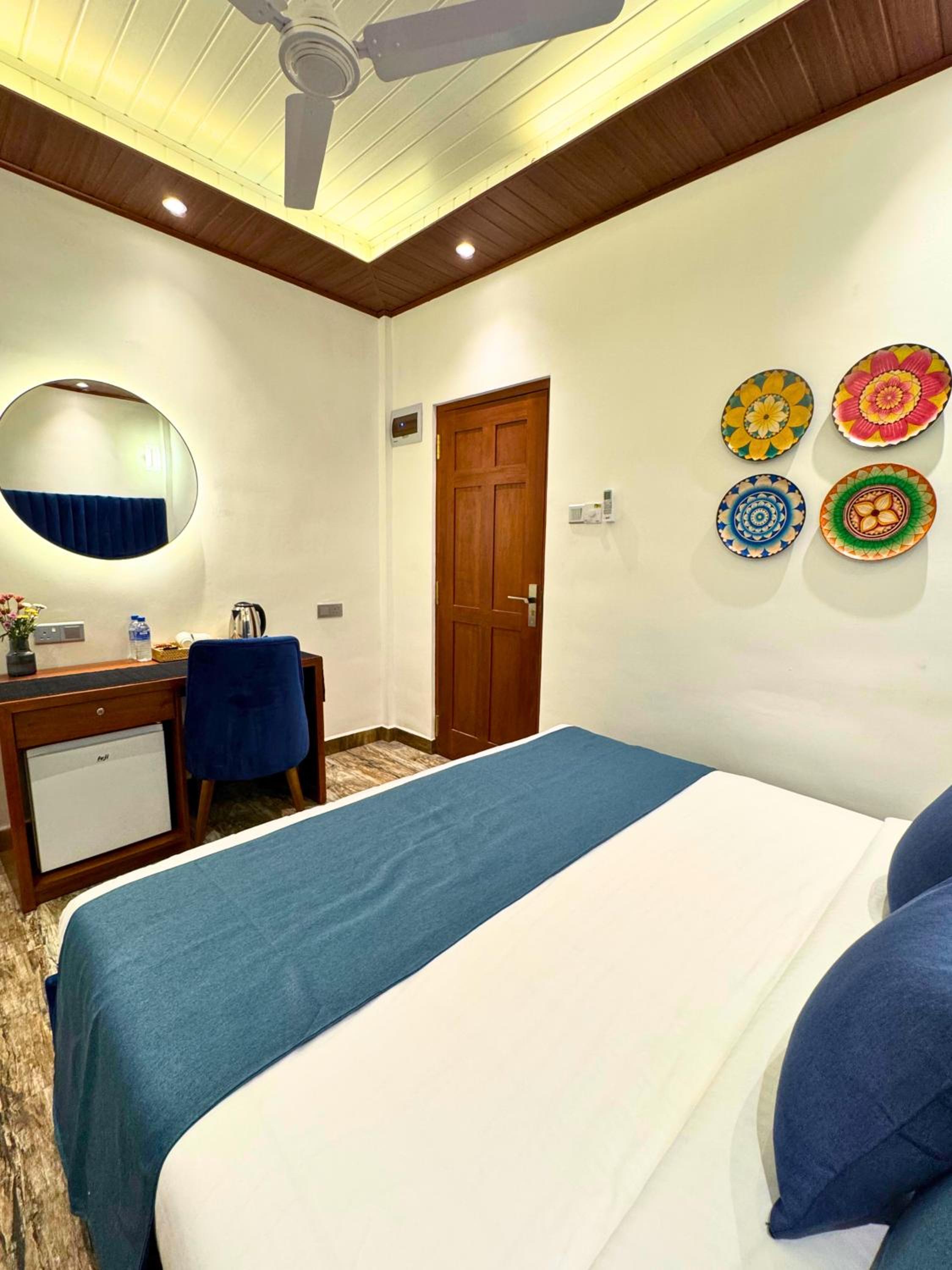 King Room with Mountain View photo 2