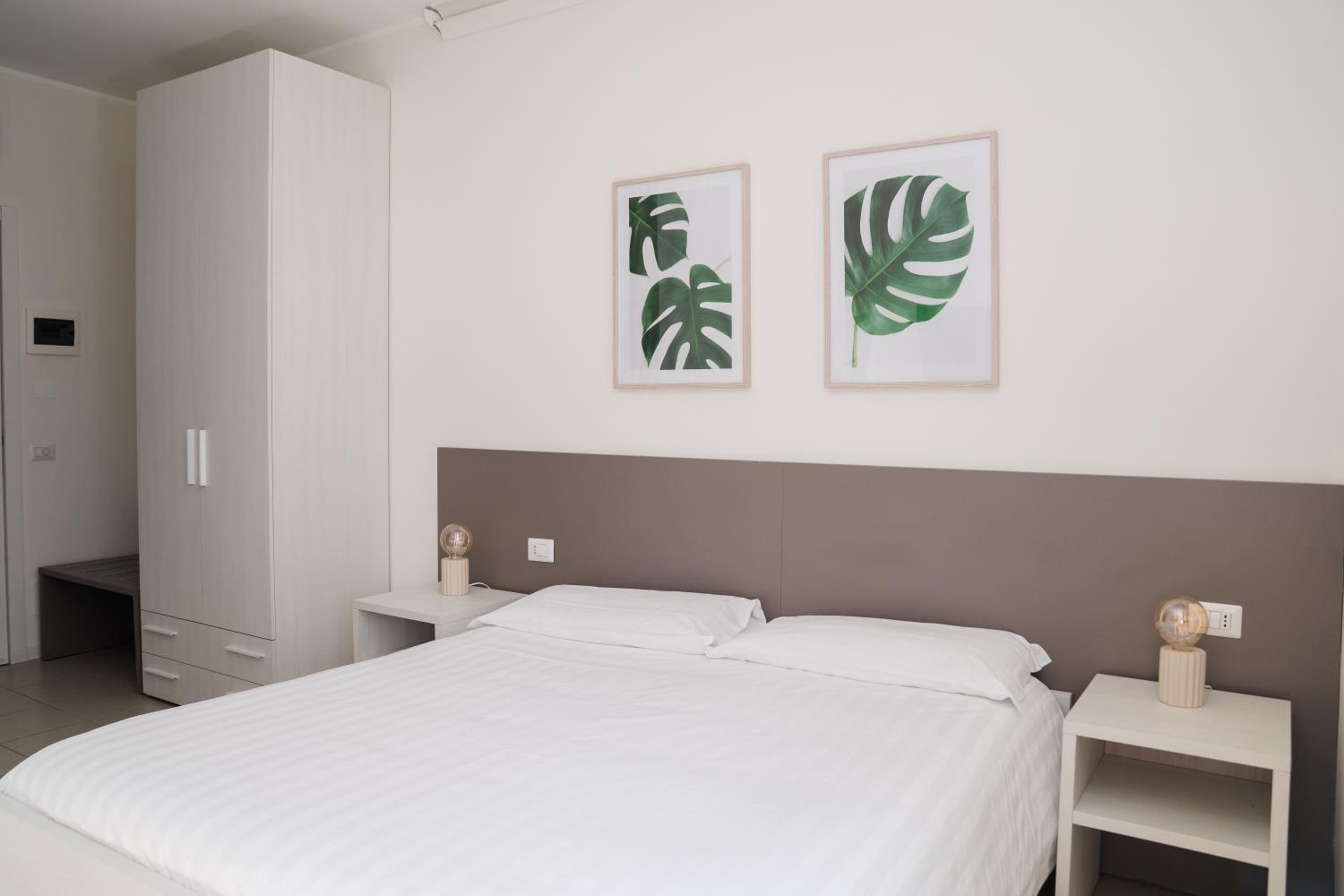 Double or Twin Room photo 2